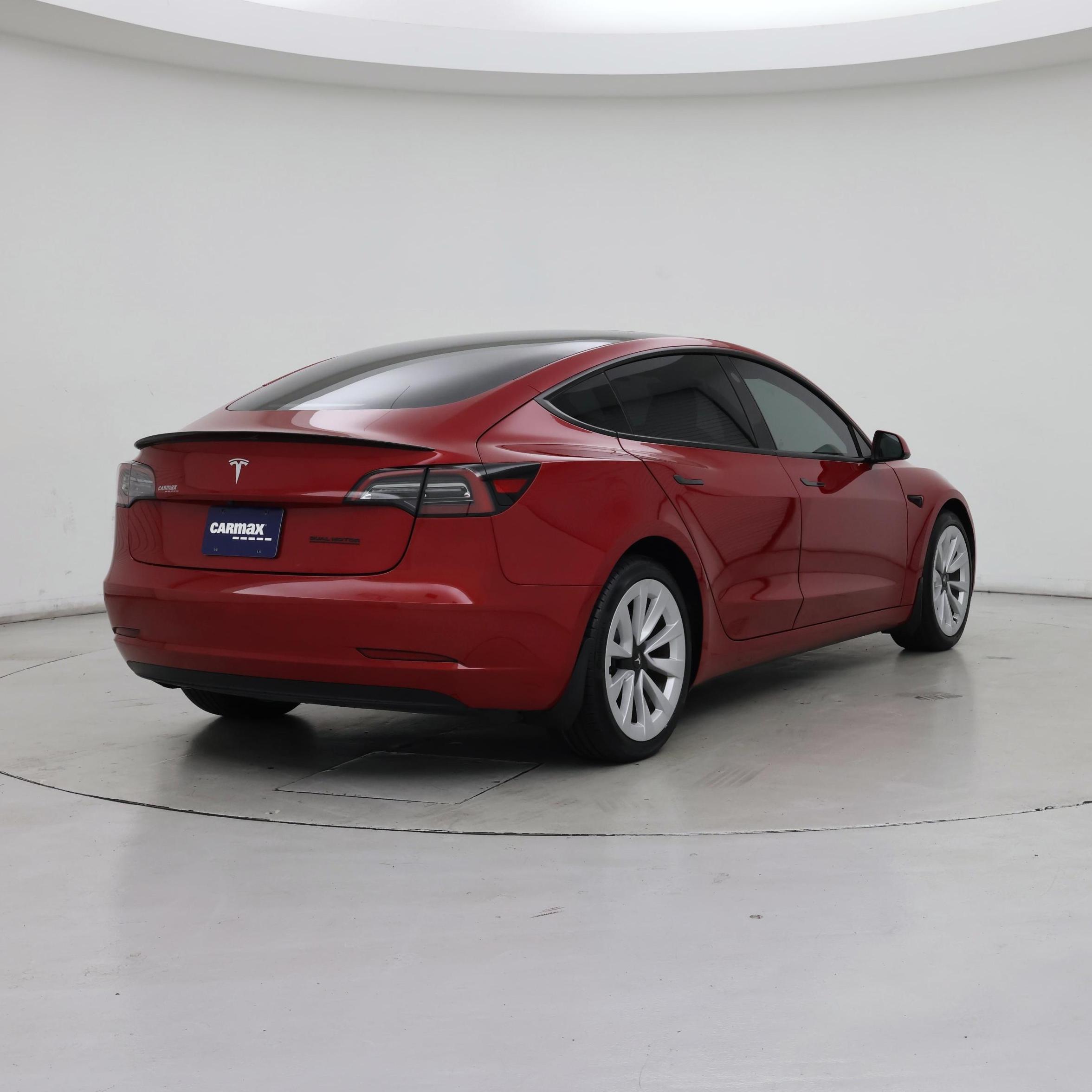 Thumbnail: 2023 Tesla Model 3 - 8