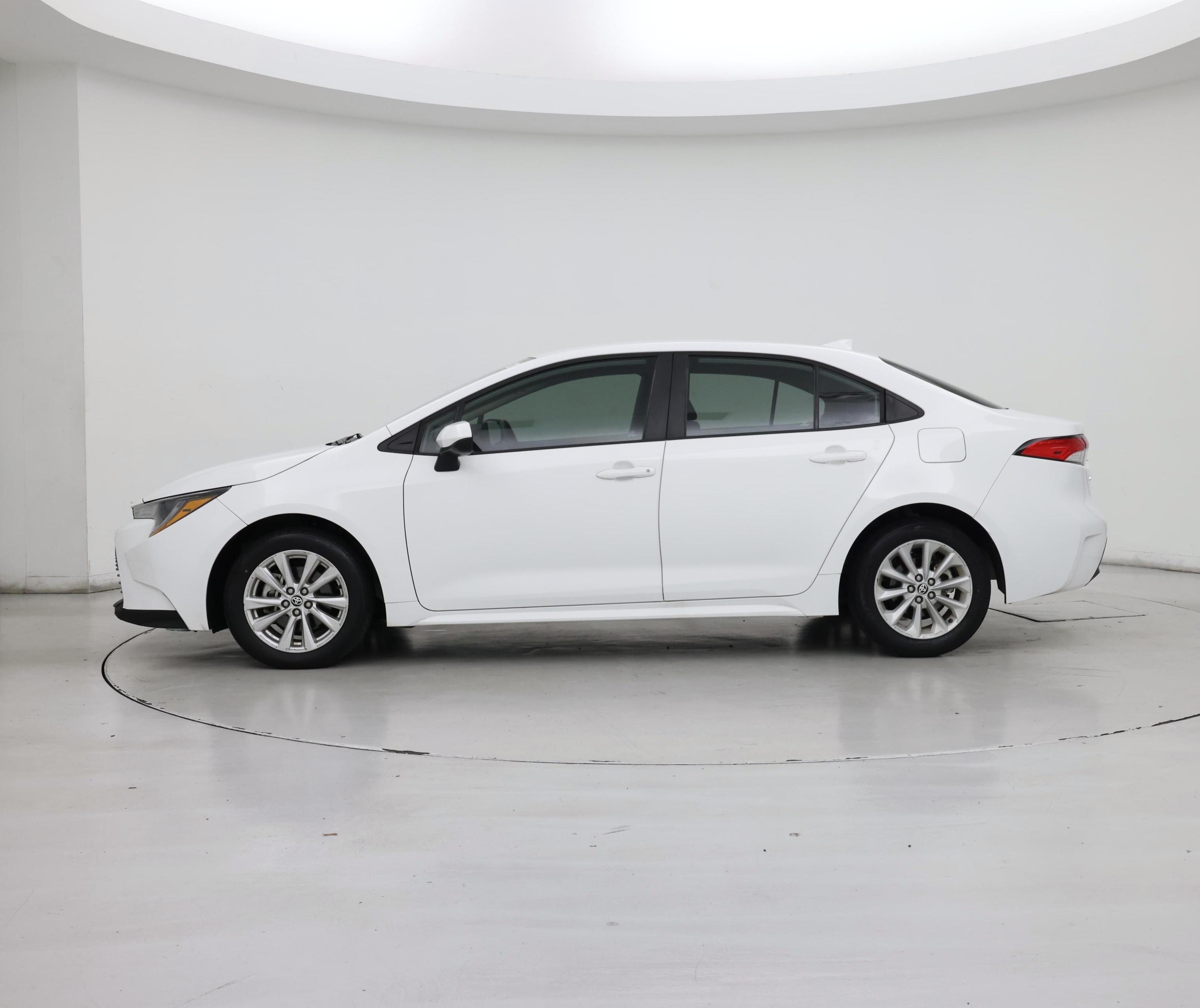 Thumbnail: 2023 Toyota Corolla - 3