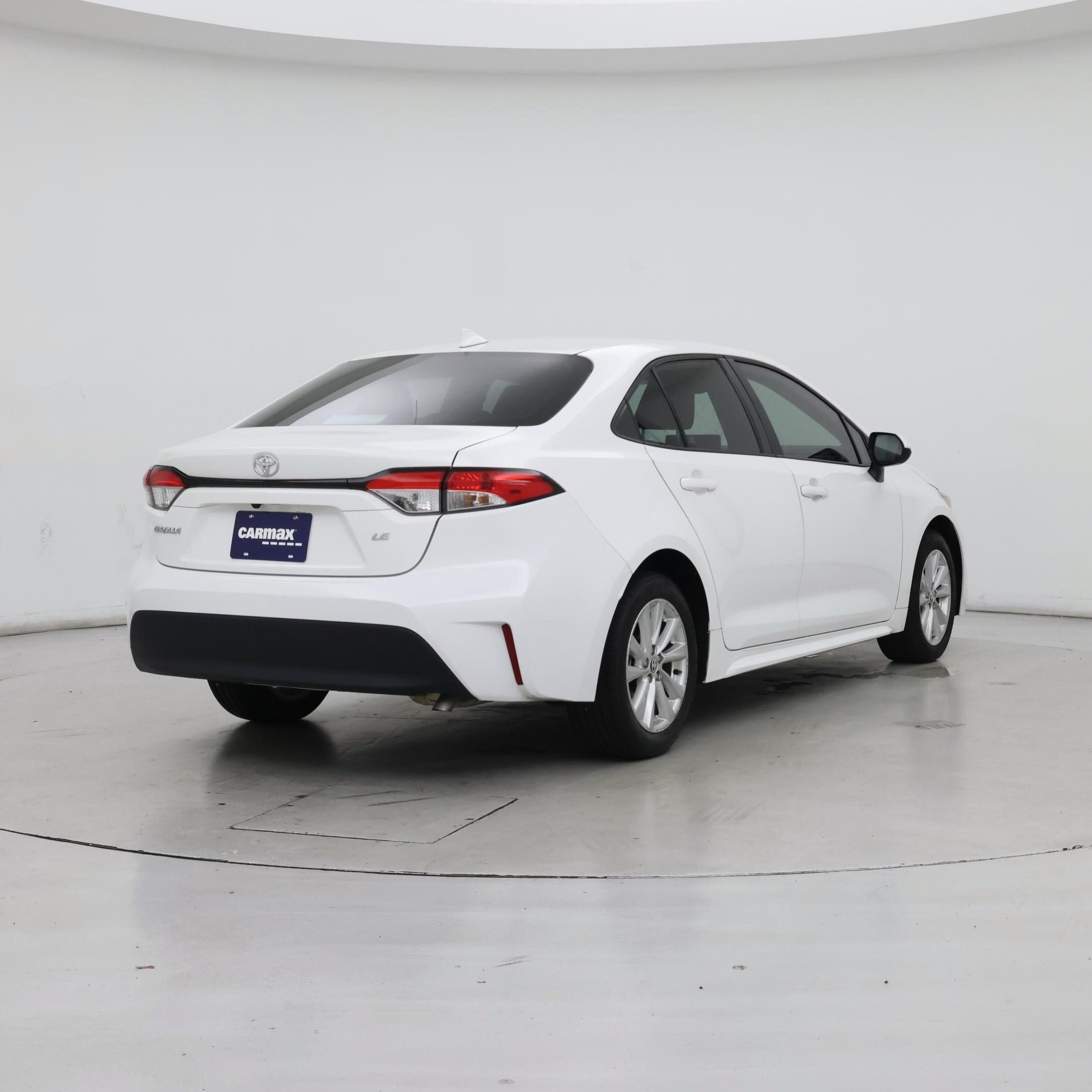 Thumbnail: 2023 Toyota Corolla - 8