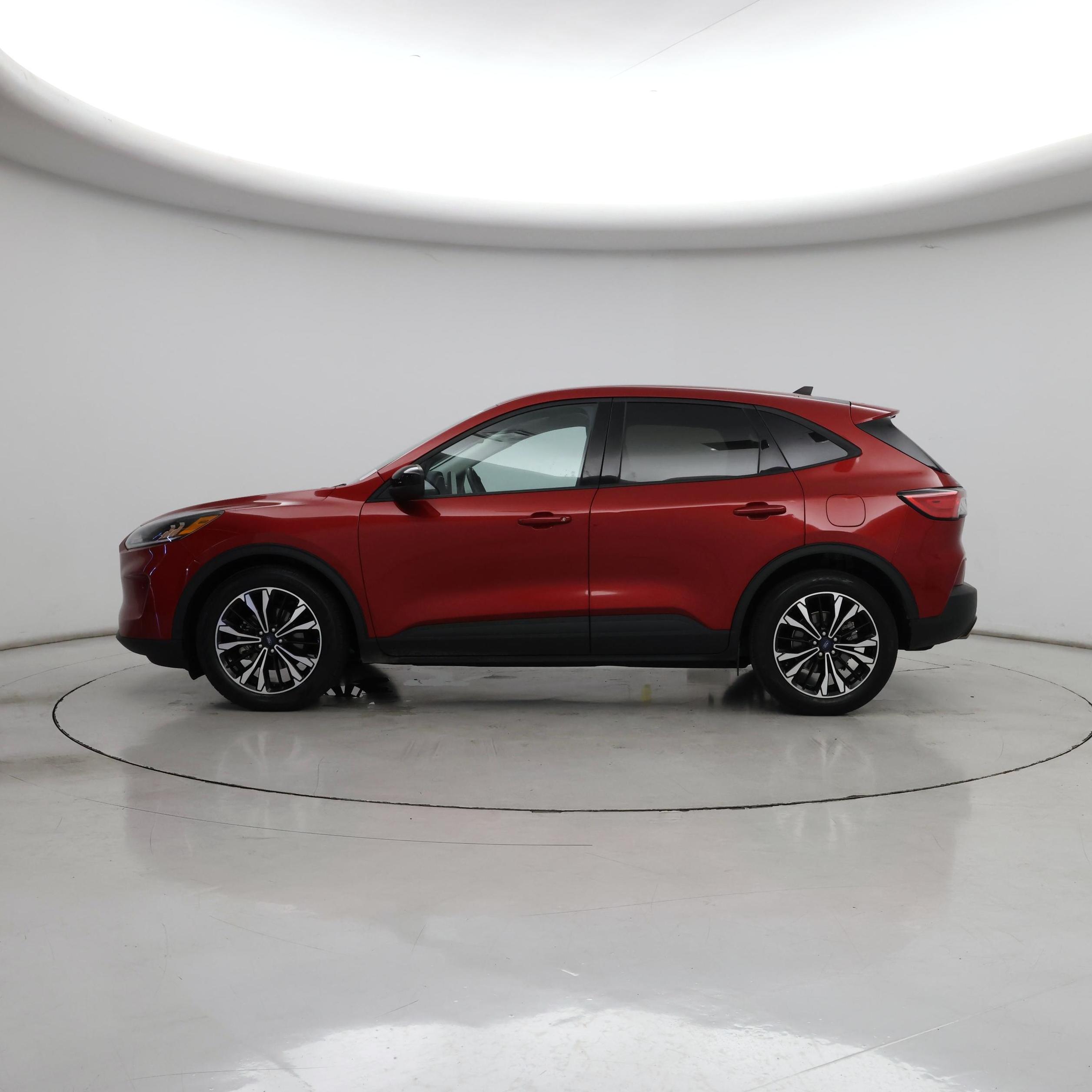 Thumbnail: 2022 Ford Escape - 3