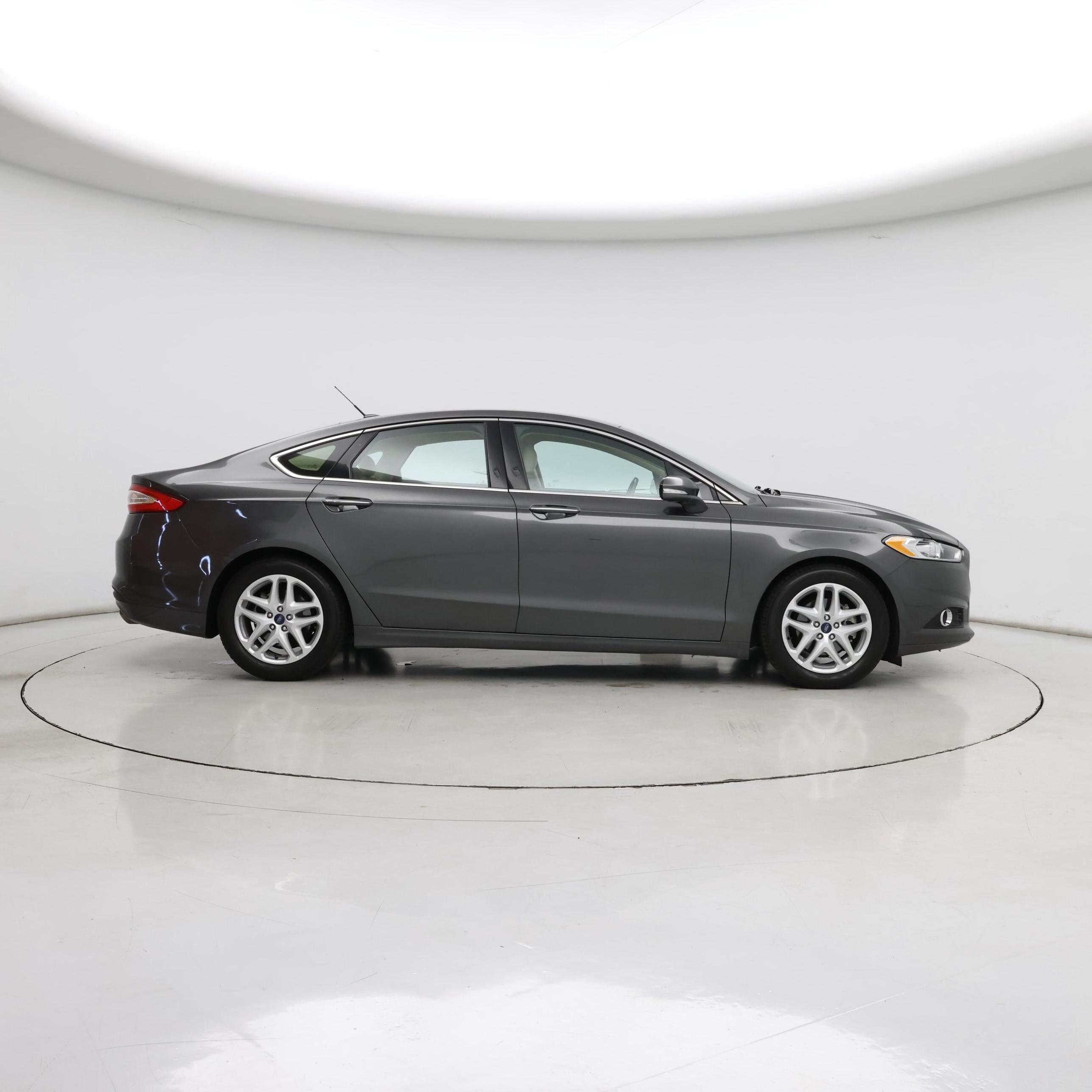 Thumbnail: 2015 Ford Fusion - 7