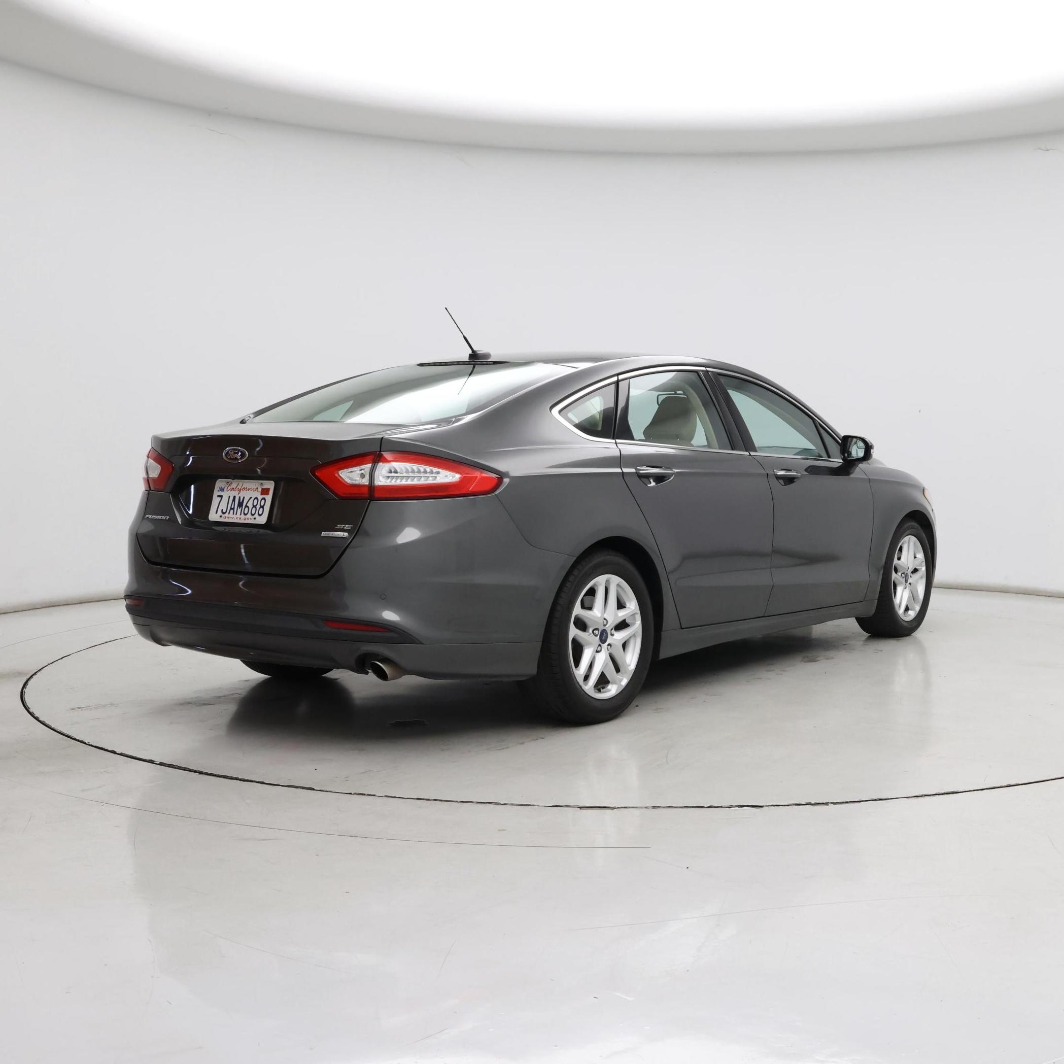 Thumbnail: 2015 Ford Fusion - 8