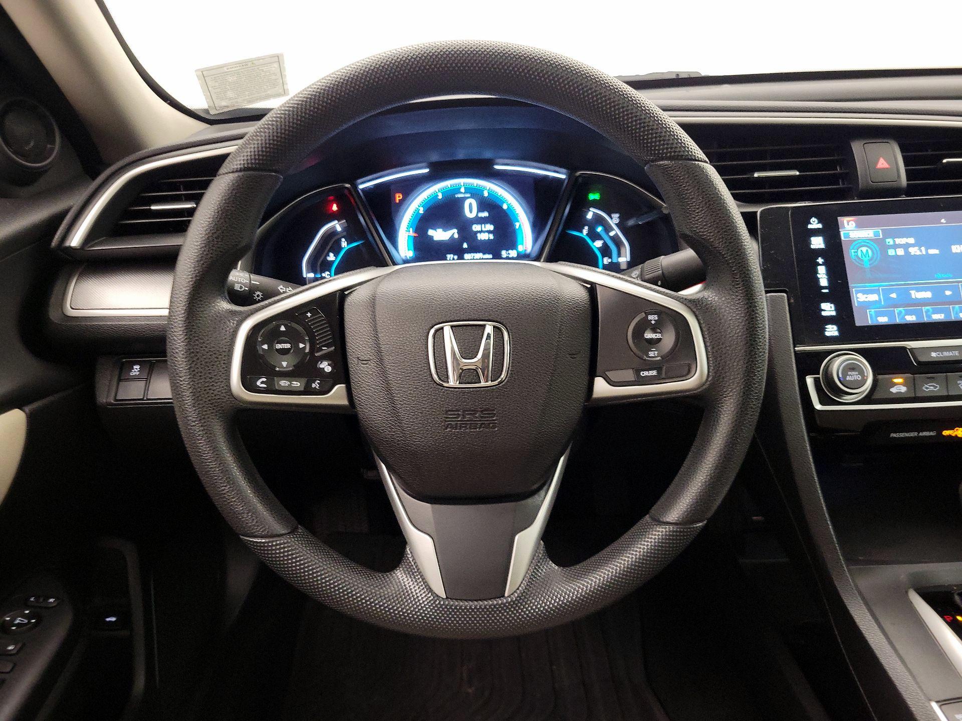 Thumbnail: 2017 Honda Civic - 10