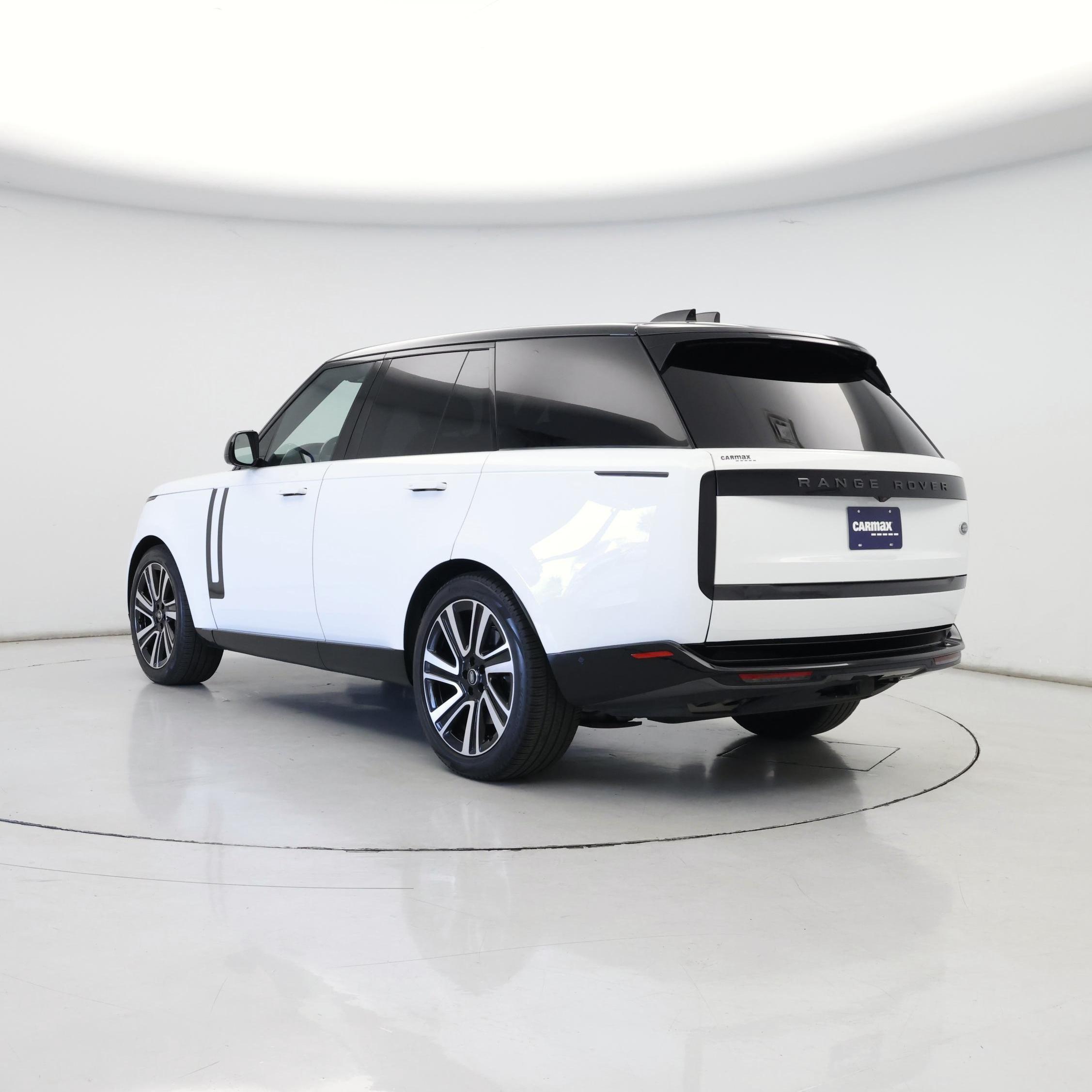 Thumbnail: 2023 Land Rover Range Rover - 2