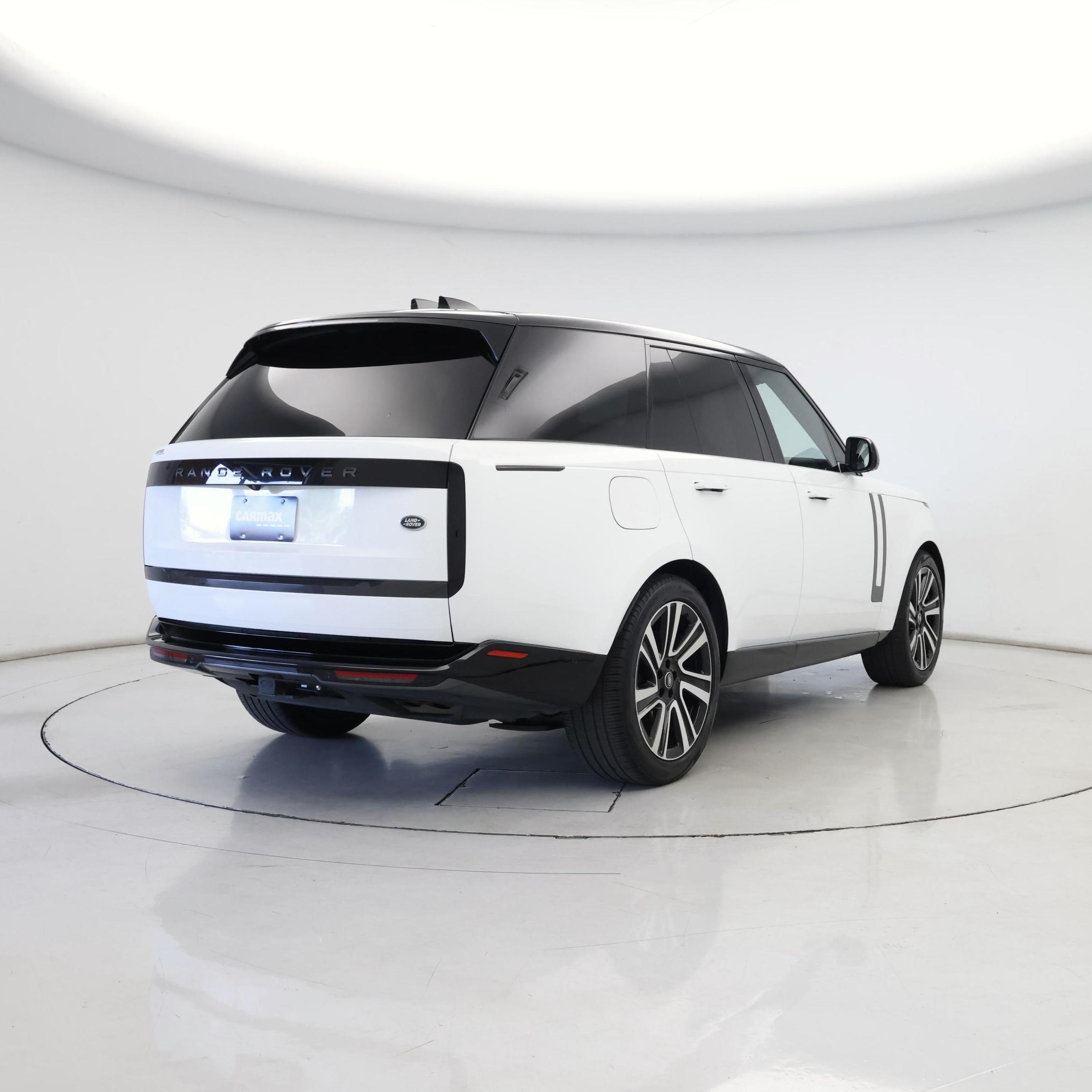 Thumbnail: 2023 Land Rover Range Rover - 8