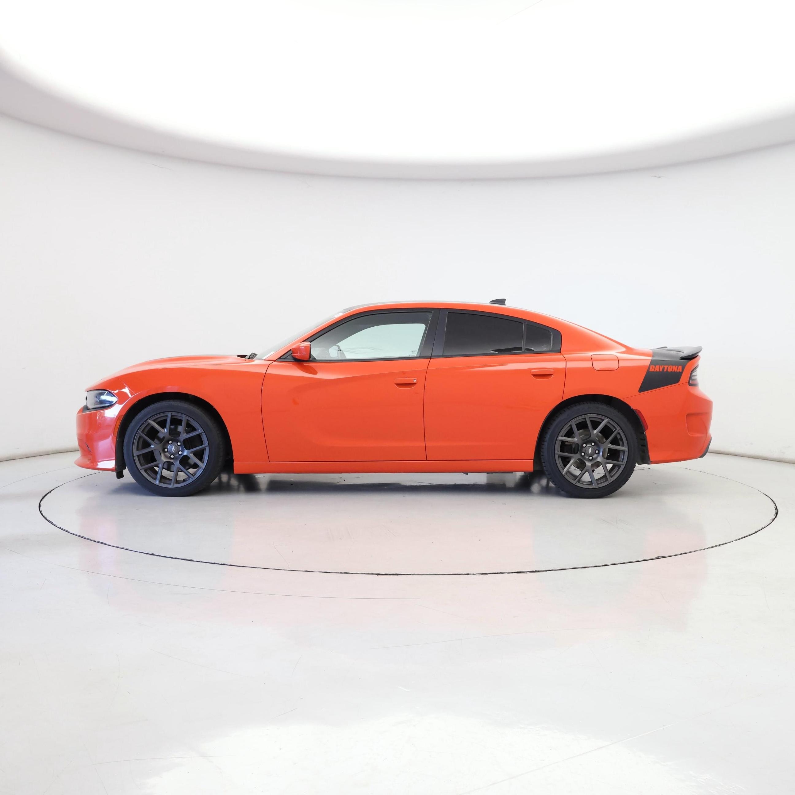 Thumbnail: 2018 Dodge Charger - 3