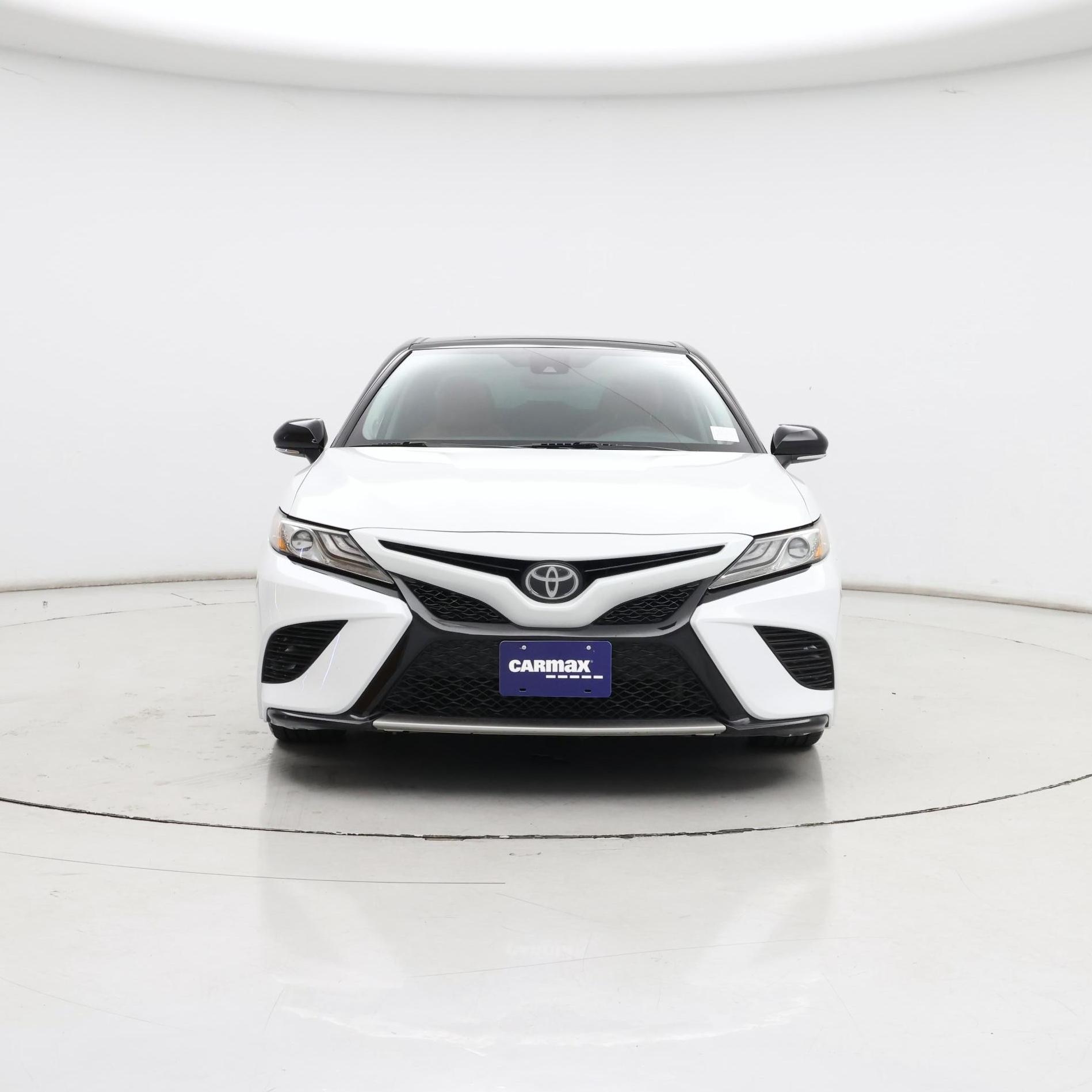 Thumbnail: 2019 Toyota Camry - 5