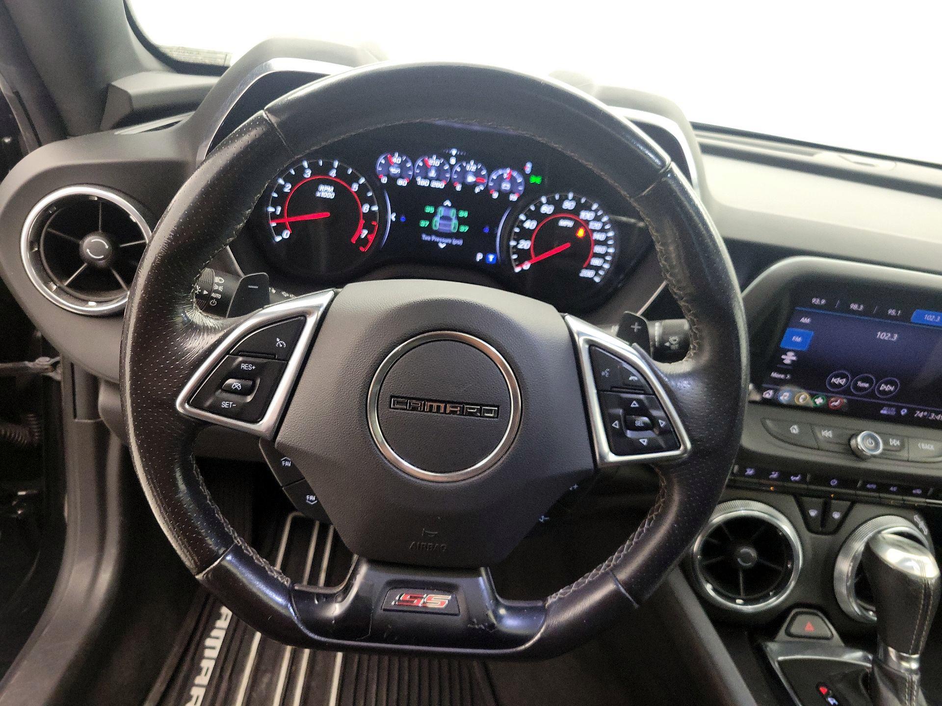 Thumbnail: 2019 Chevrolet Camaro - 10
