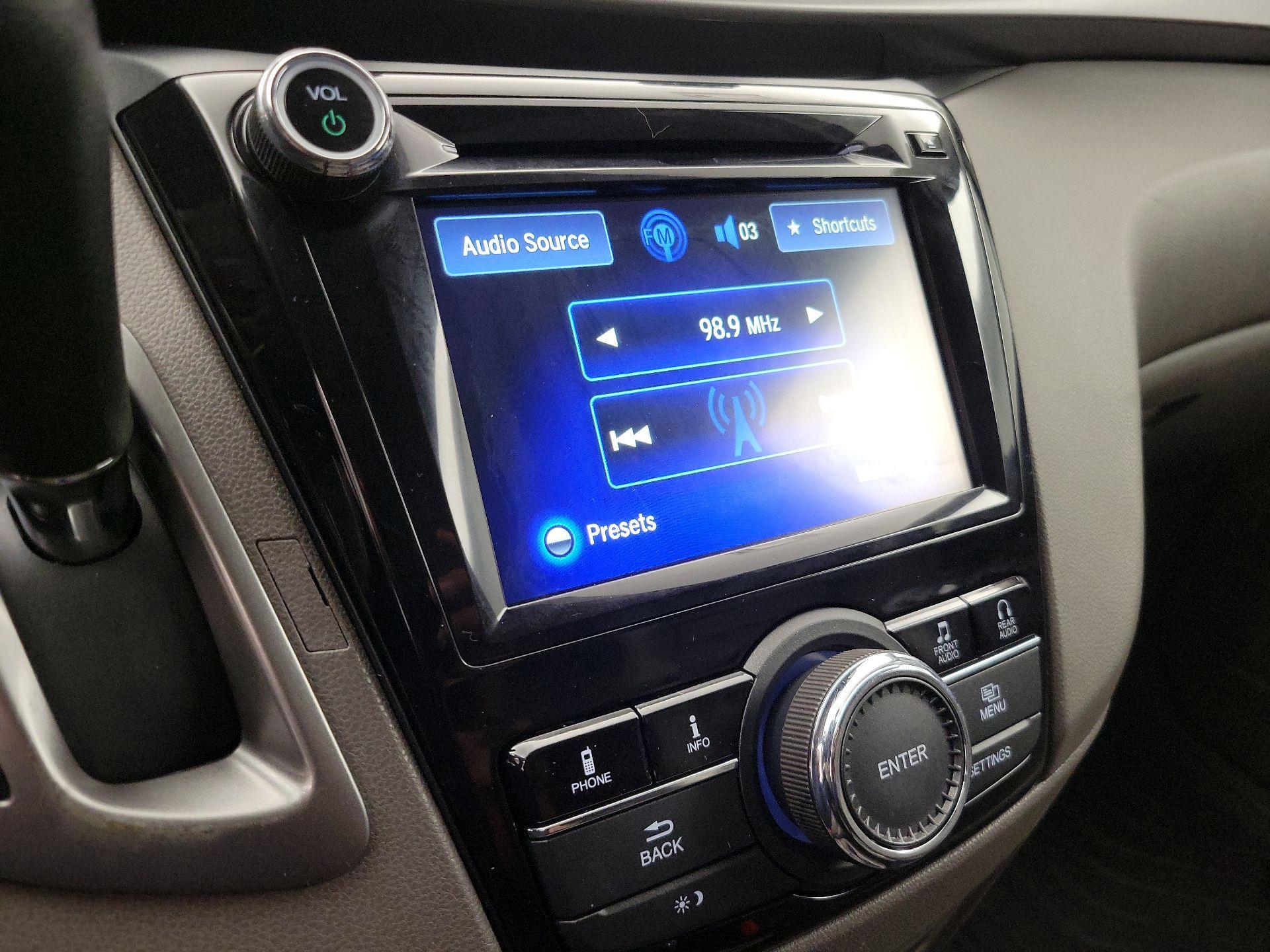 Thumbnail: 2016 Honda Odyssey - 15