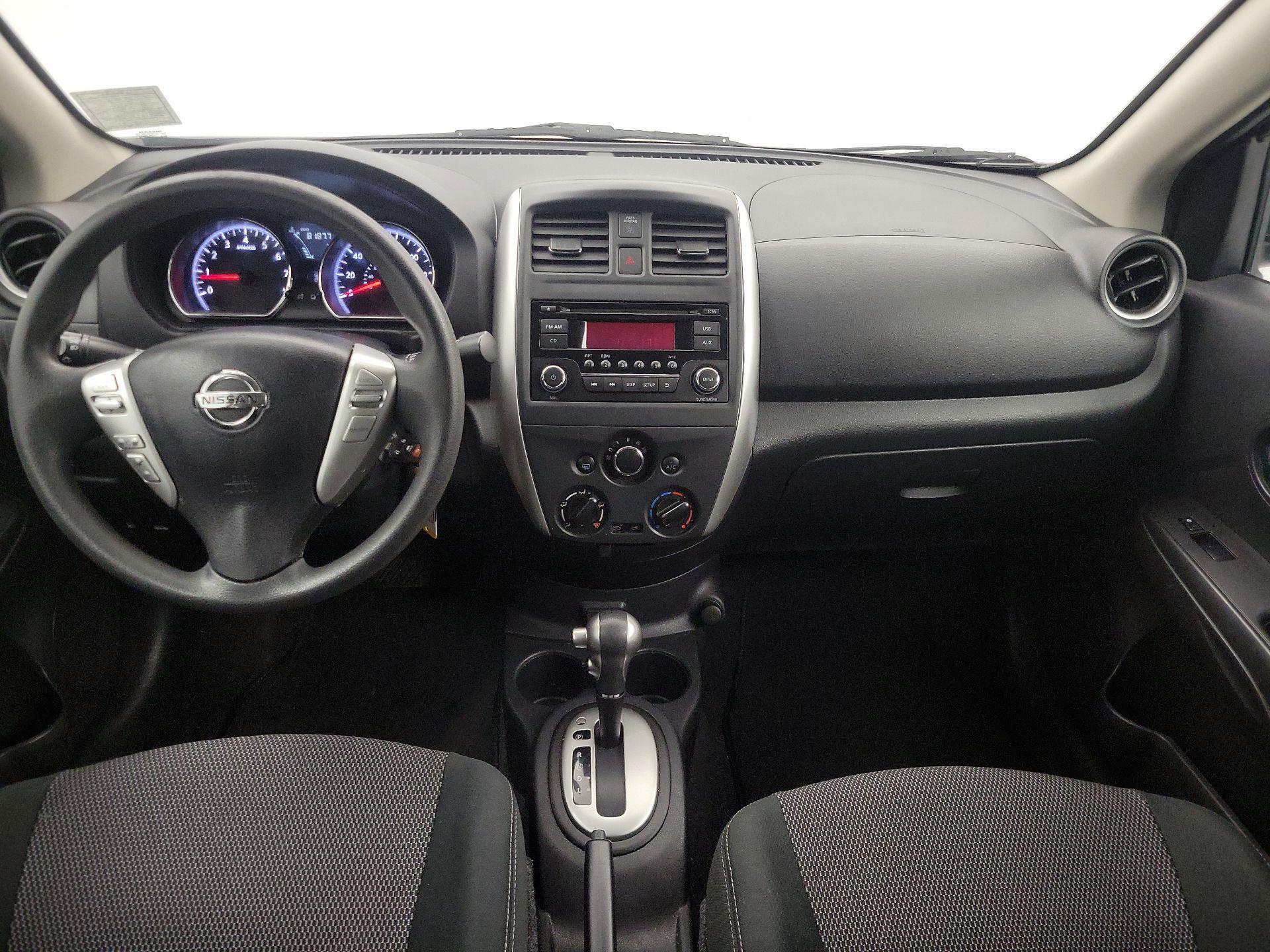 Thumbnail: 2018 Nissan Versa - 9