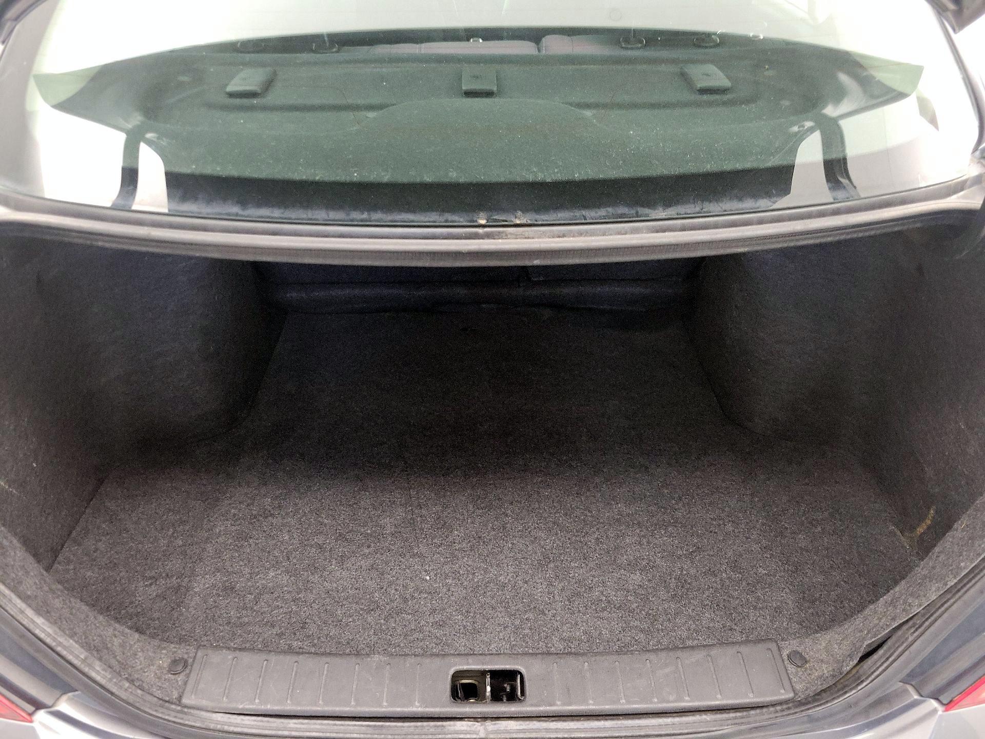 Thumbnail: 2018 Nissan Versa - 19