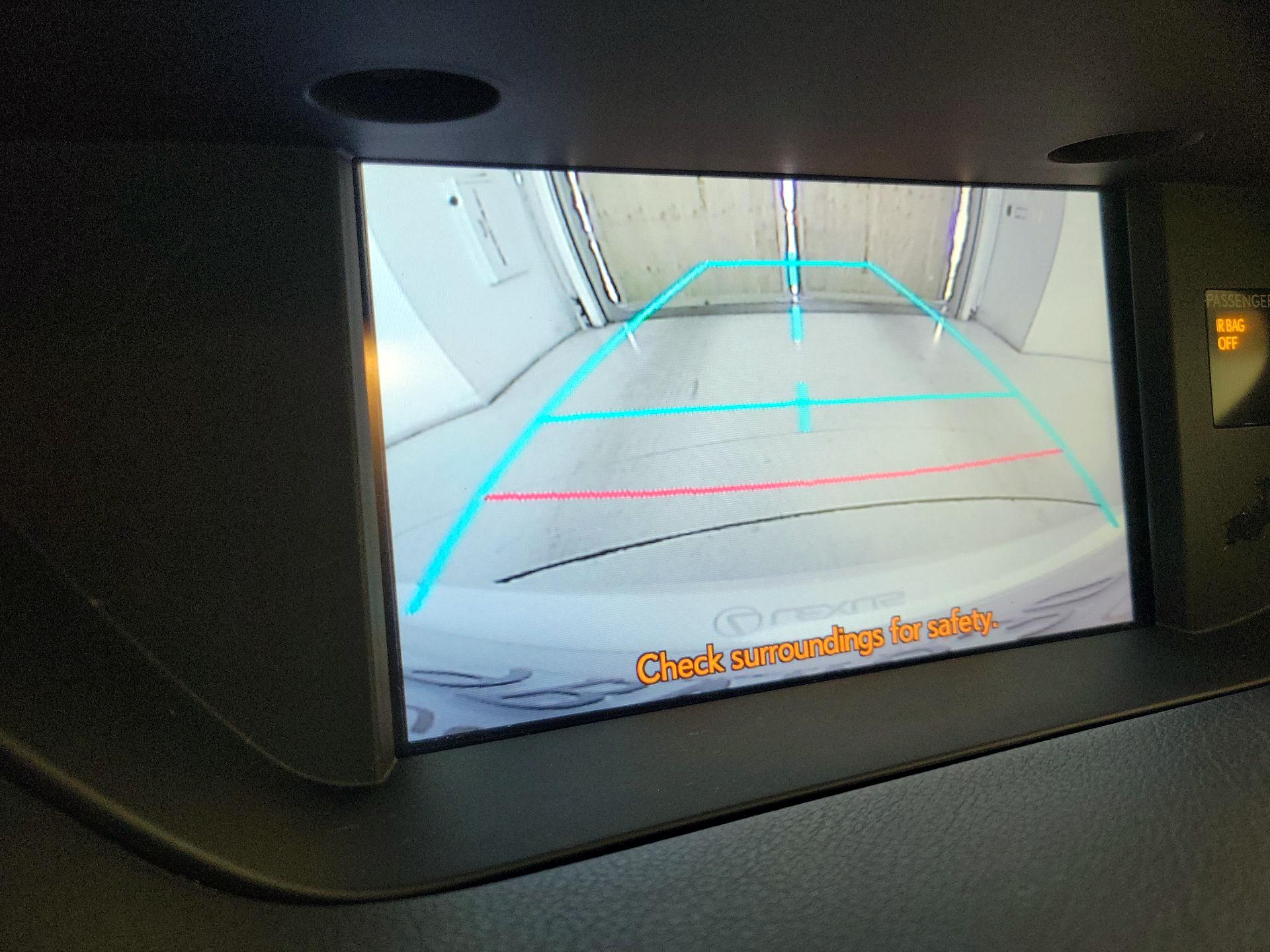 Thumbnail: 2014 Lexus ES - 15