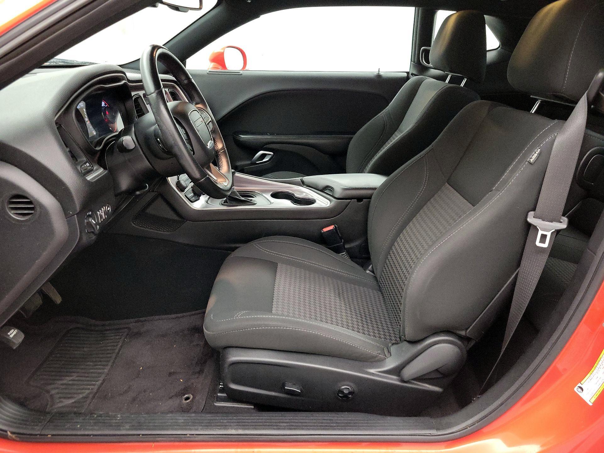 Thumbnail: 2019 Dodge Challenger - 11
