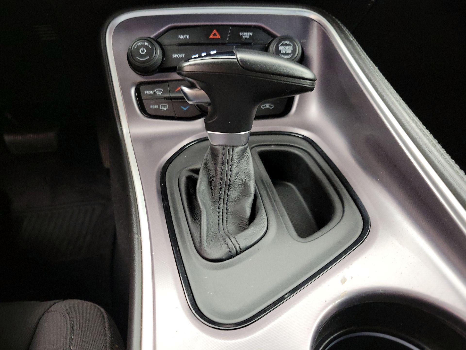 Thumbnail: 2019 Dodge Challenger - 17