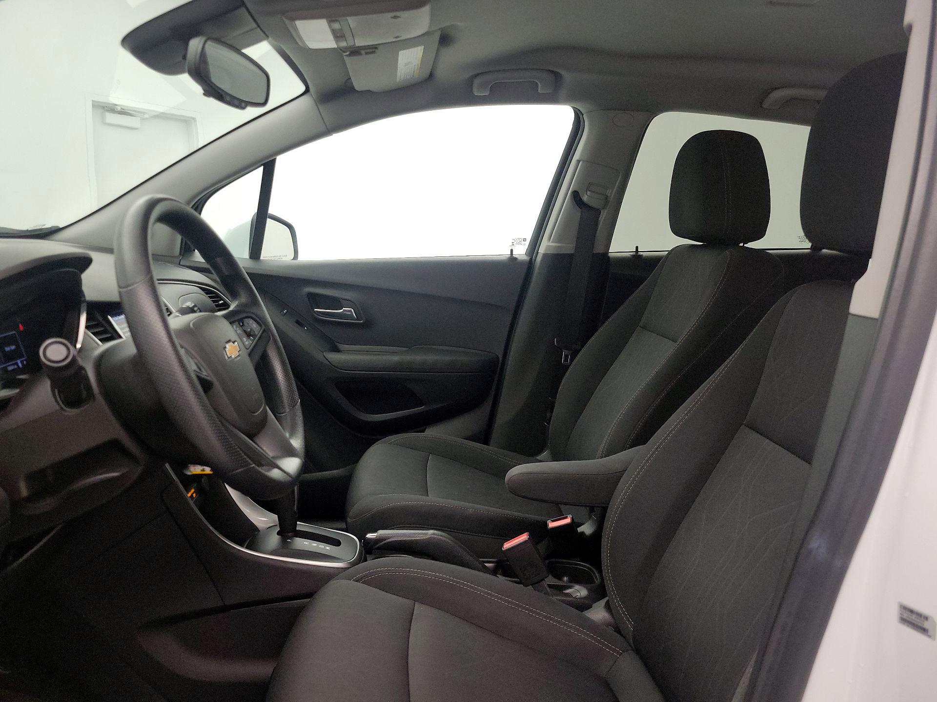 Thumbnail: 2019 Chevrolet Trax - 11
