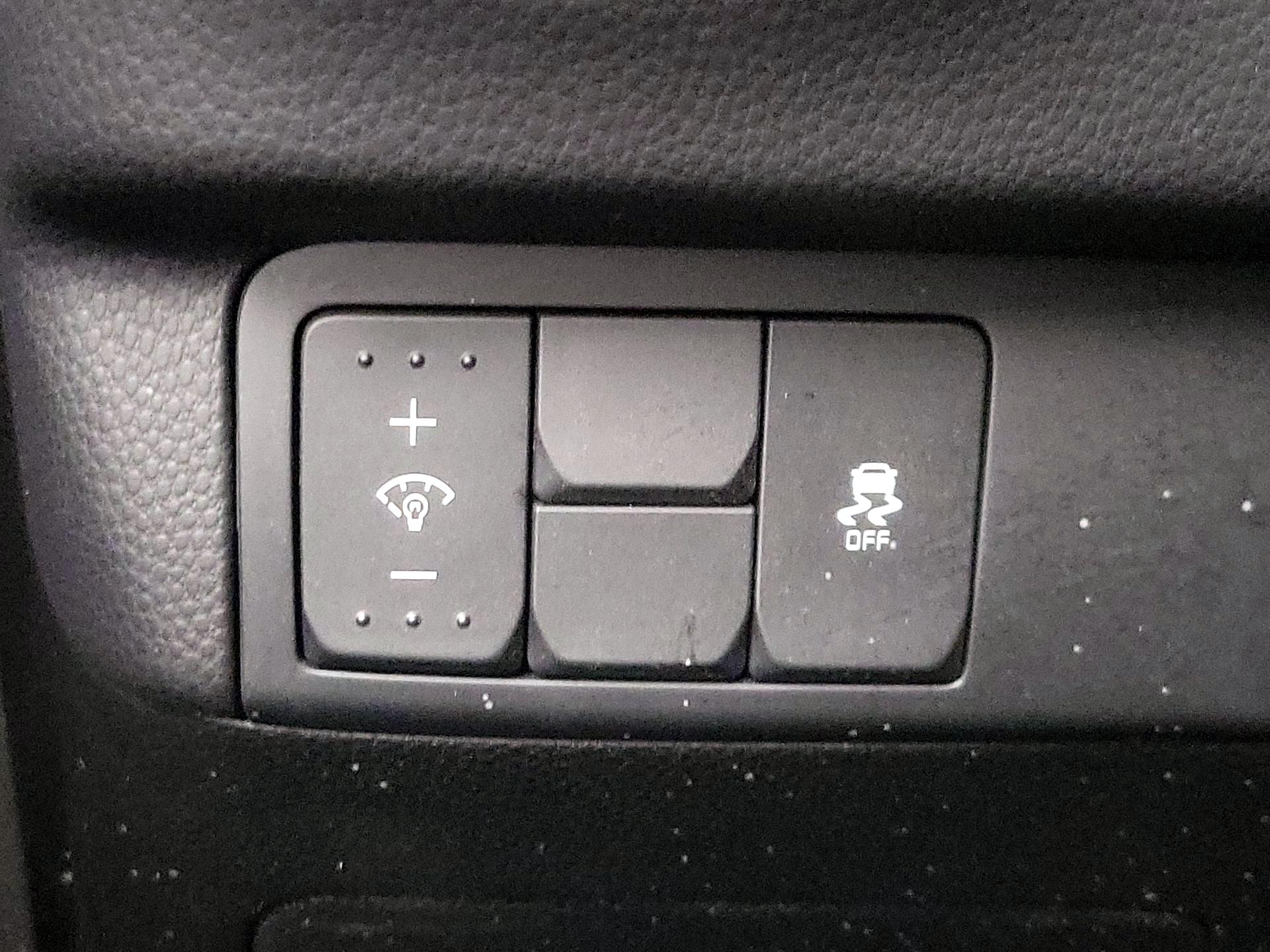 Thumbnail: 2014 Kia Soul - 13