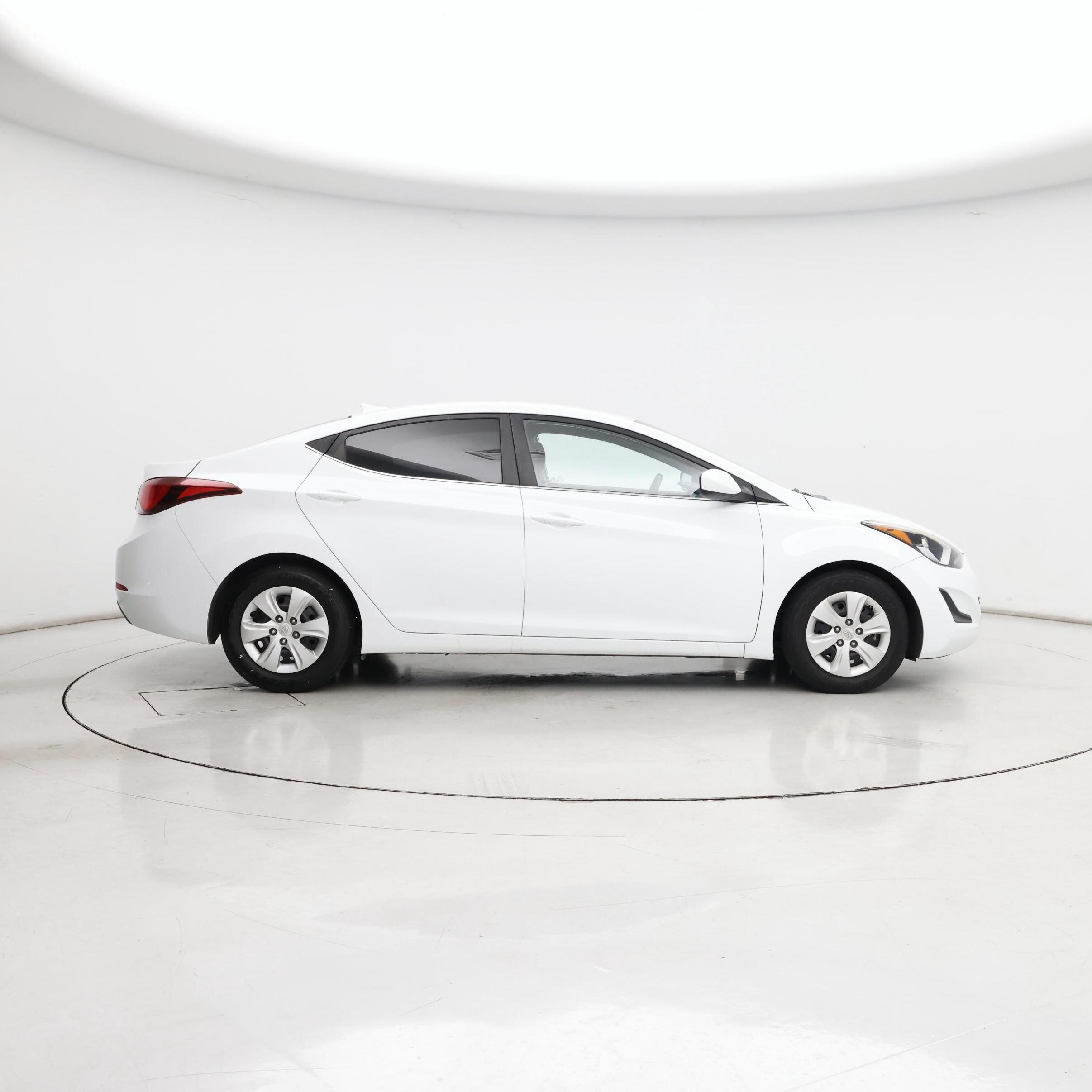 Thumbnail: 2016 Hyundai Elantra - 7