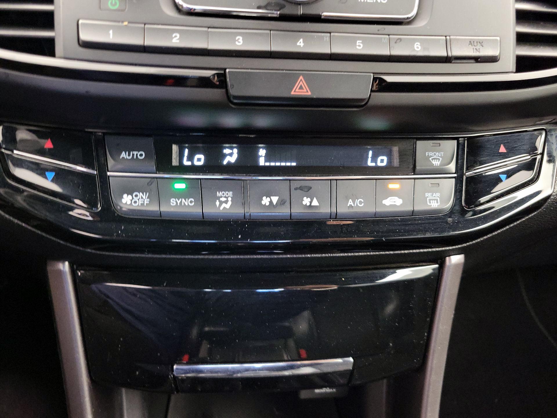Thumbnail: 2017 Honda Accord - 16