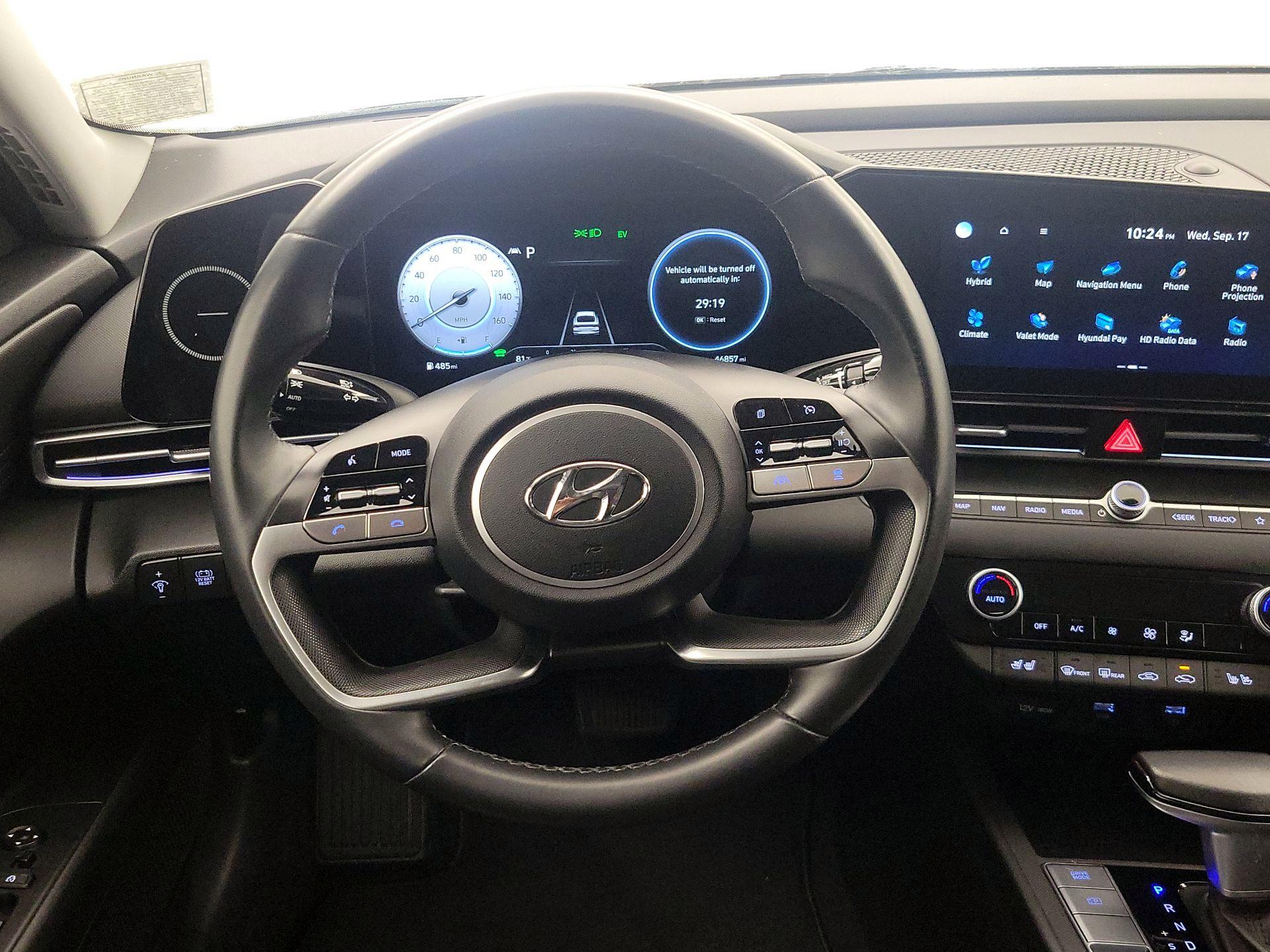 Thumbnail: 2023 Hyundai Elantra - 10