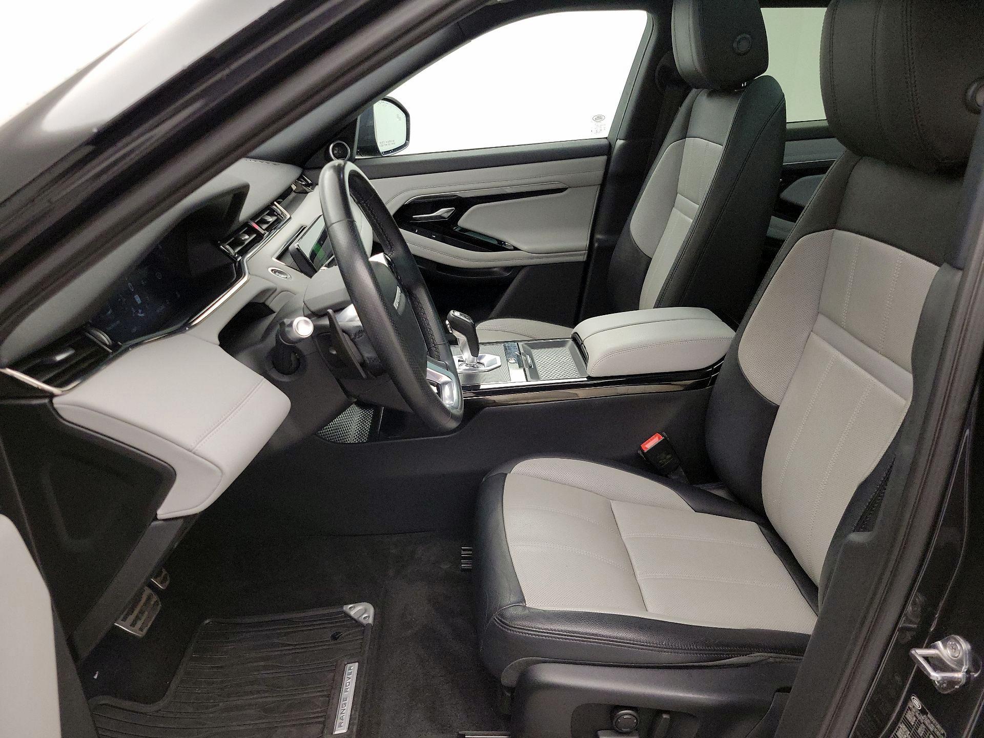 Thumbnail: 2020 Land Rover Range Rover Evoque - 11