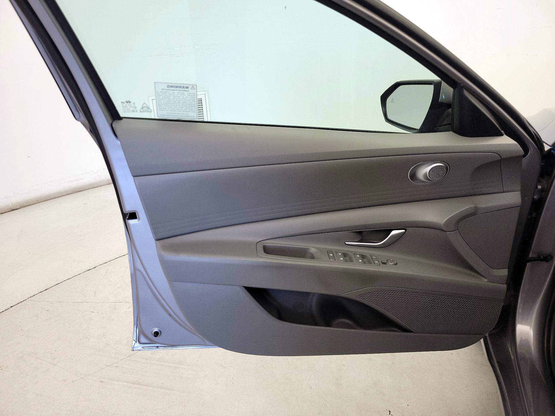 Thumbnail: 2024 Hyundai Elantra - 12