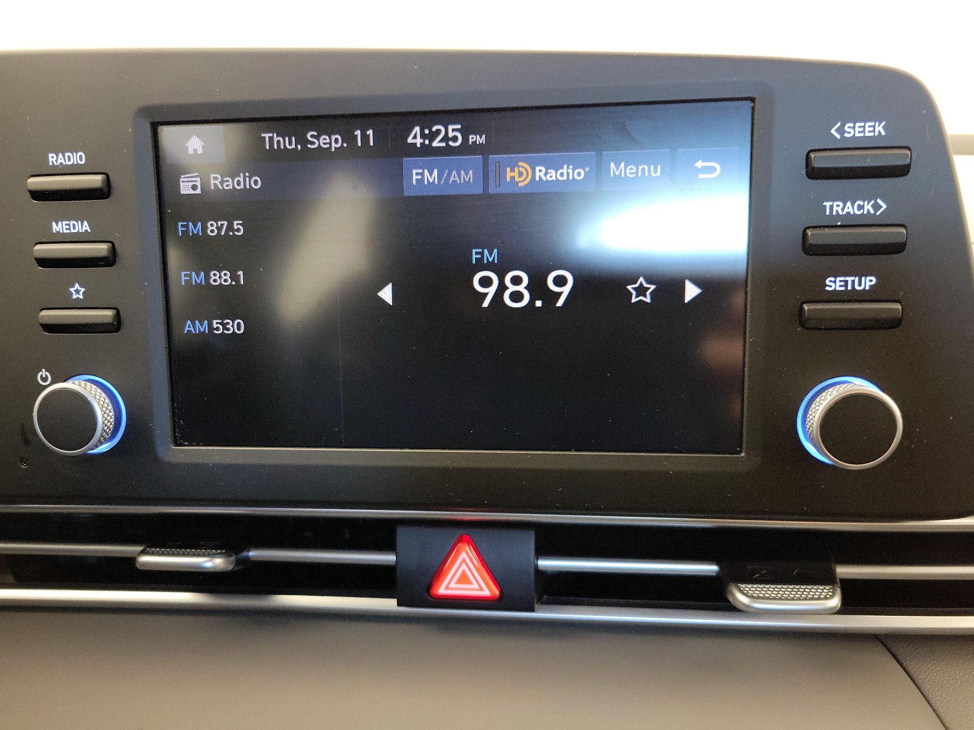 Thumbnail: 2024 Hyundai Elantra - 15