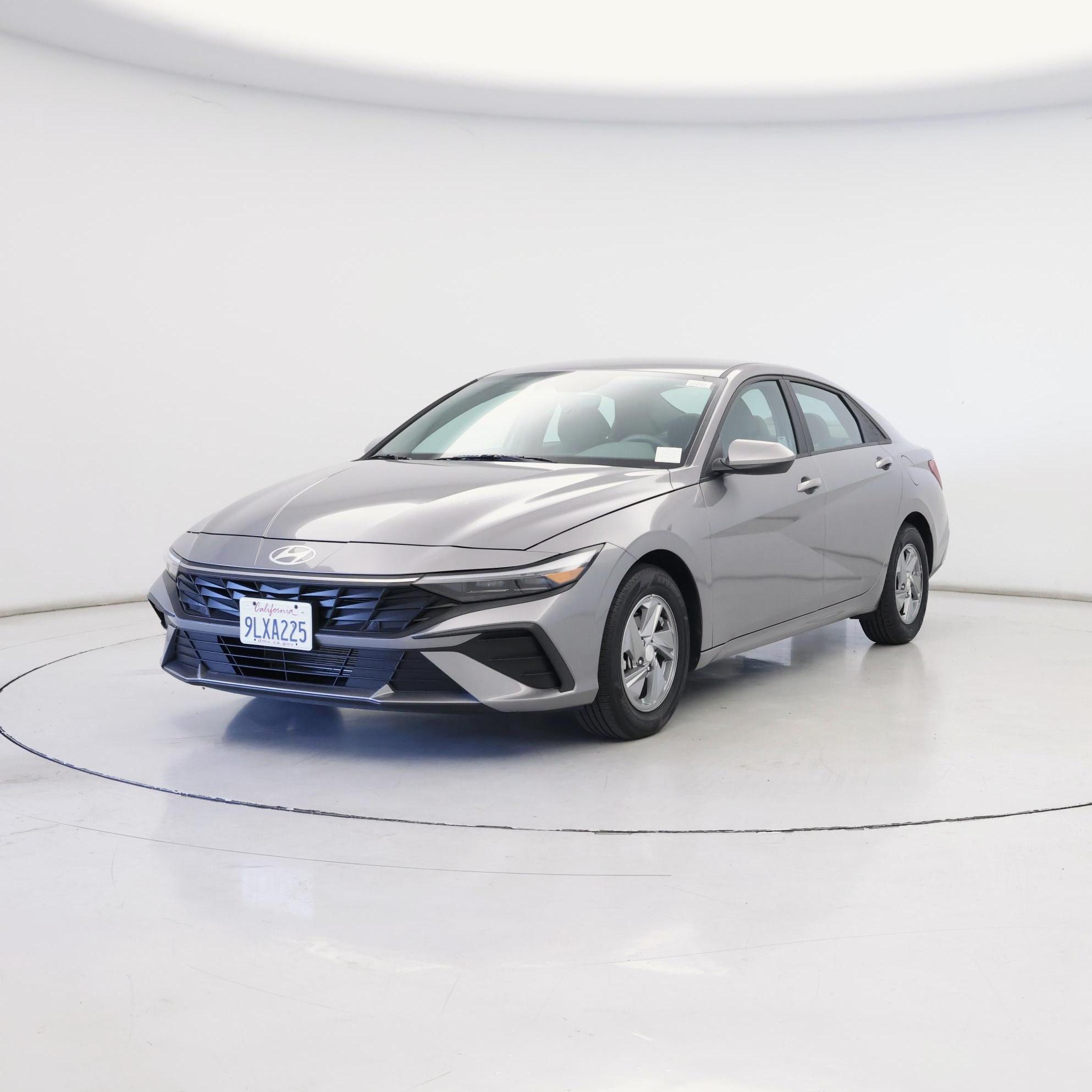 Thumbnail: 2024 Hyundai Elantra - 4