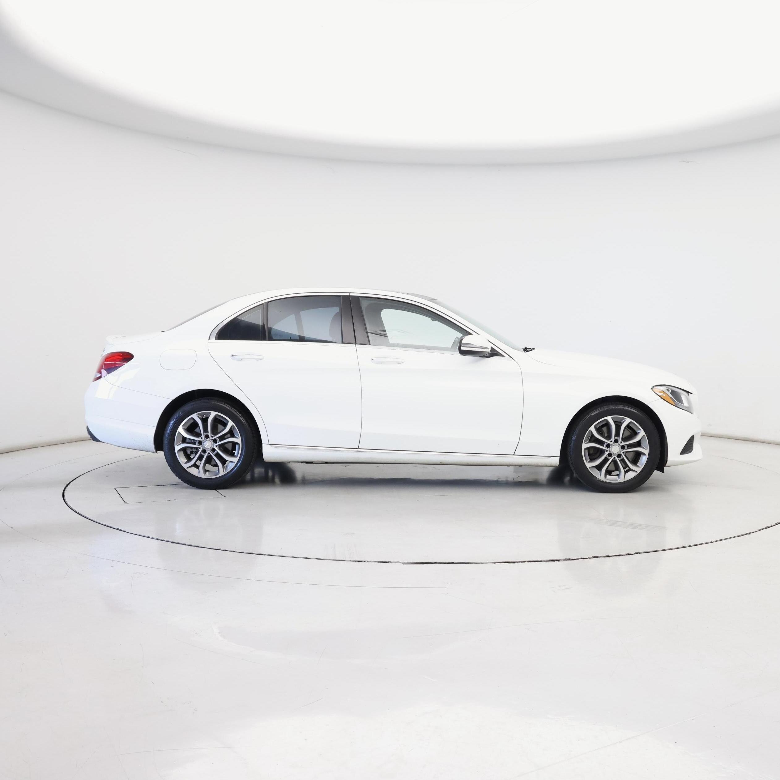 Thumbnail: 2016 Mercedes-Benz C-Class - 7