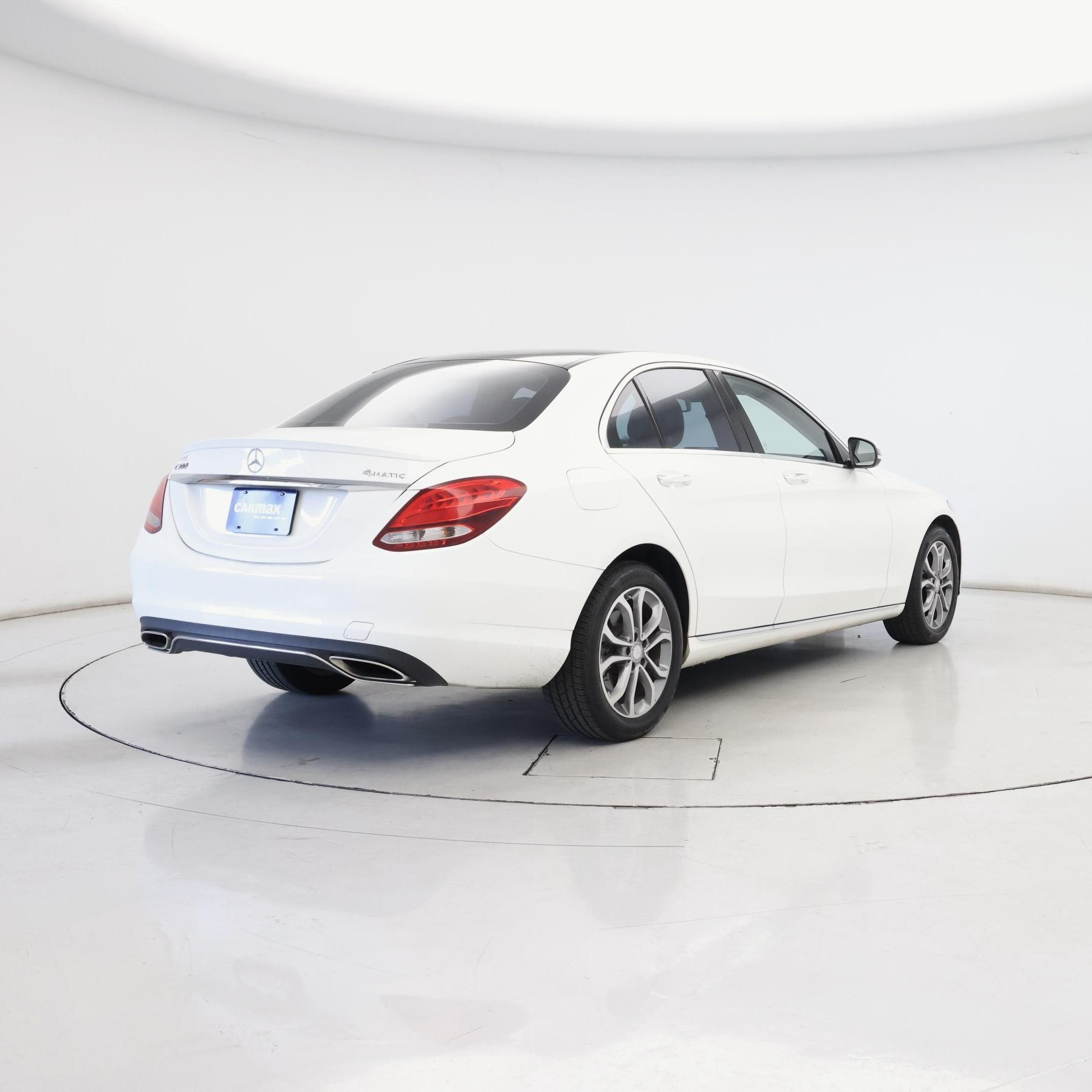 Thumbnail: 2016 Mercedes-Benz C-Class - 8