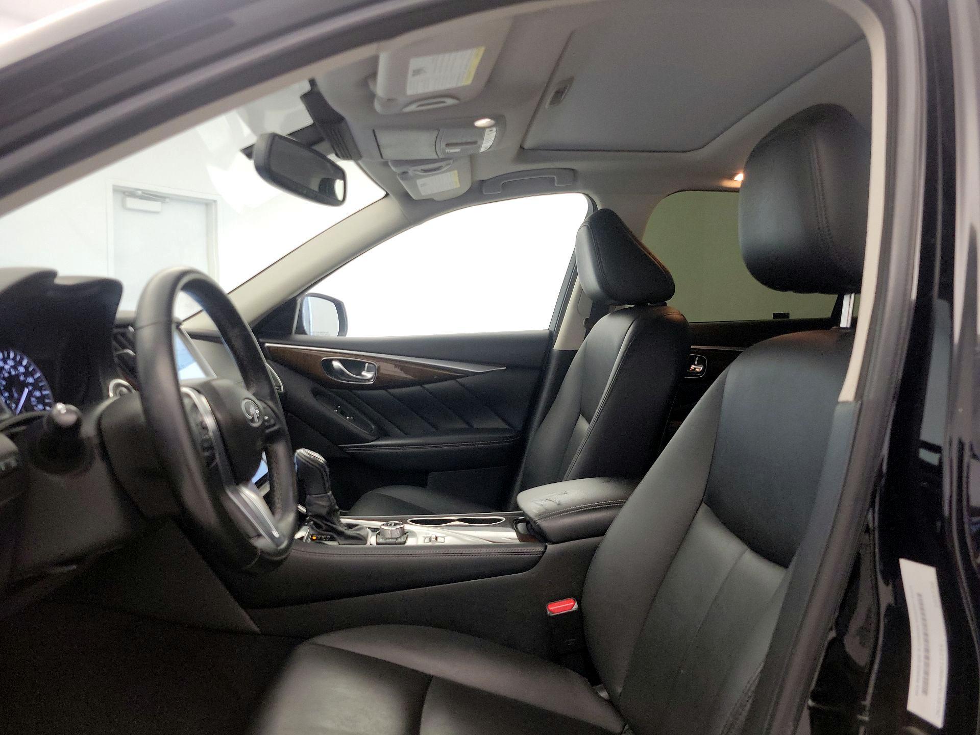 Thumbnail: 2019 INFINITI Q50 - 11