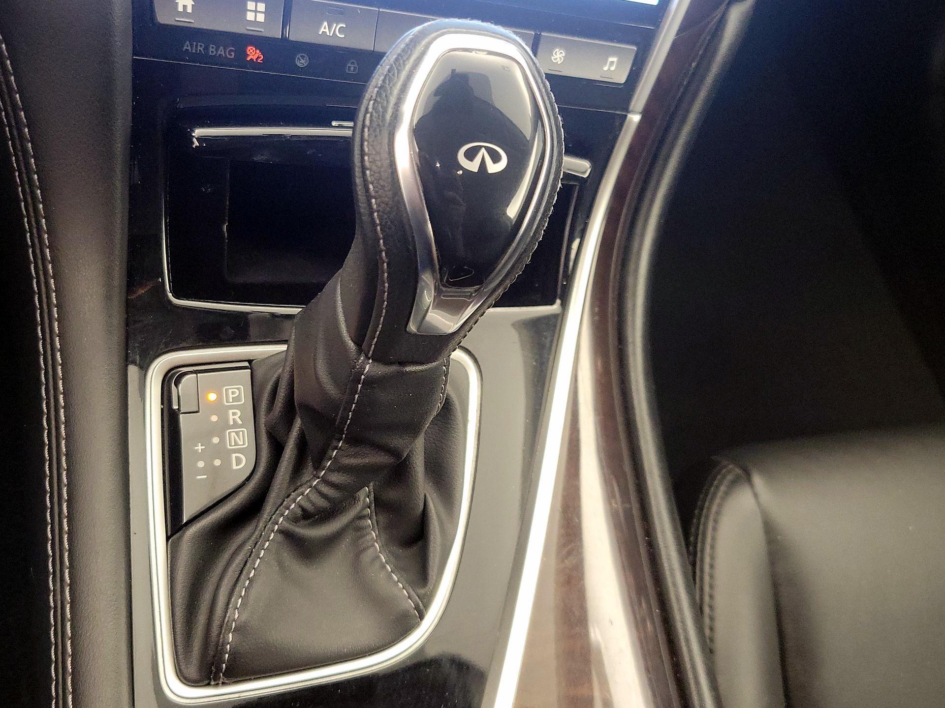 Thumbnail: 2019 INFINITI Q50 - 18