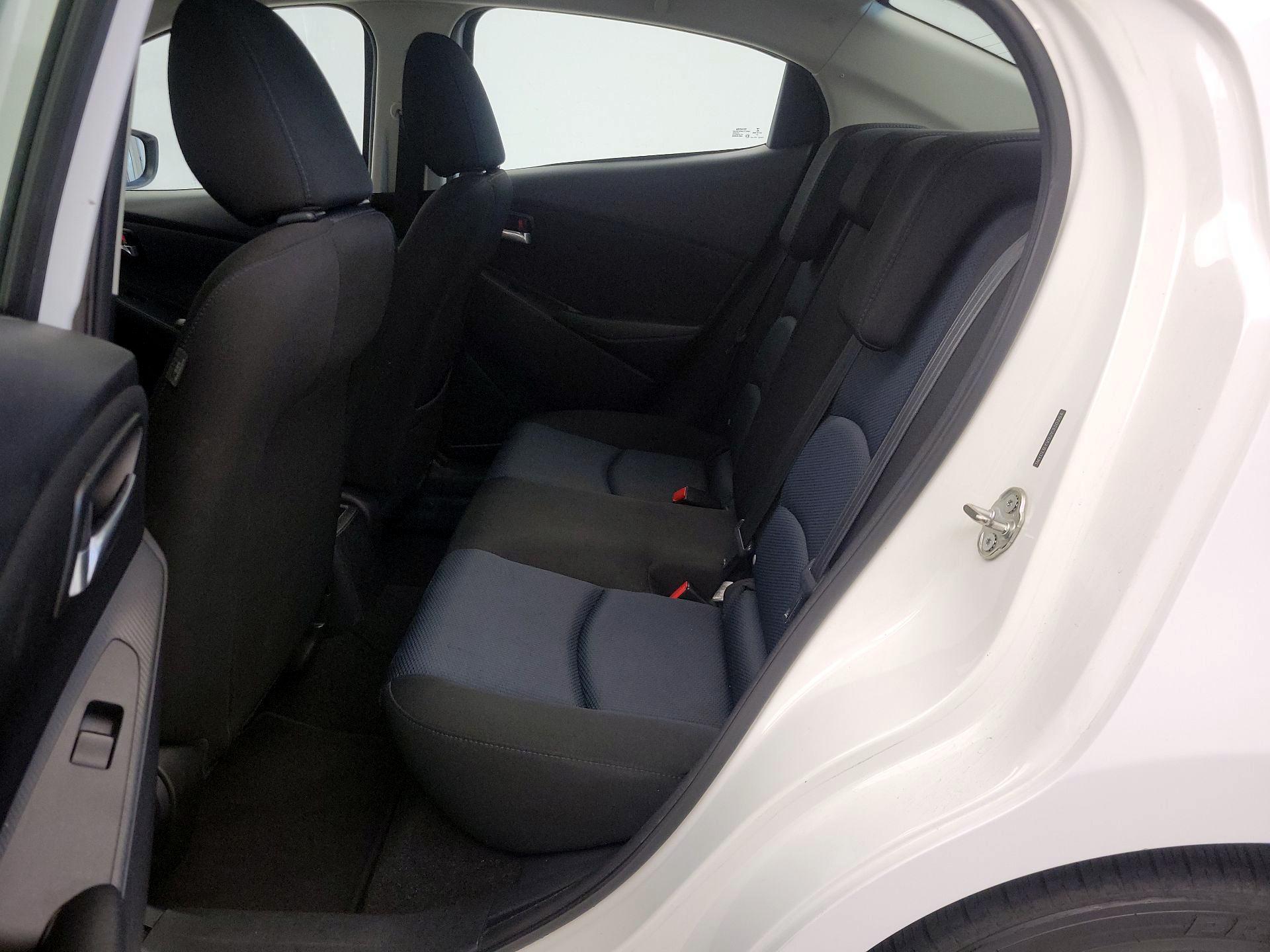 Thumbnail: 2018 Toyota Yaris iA - 19