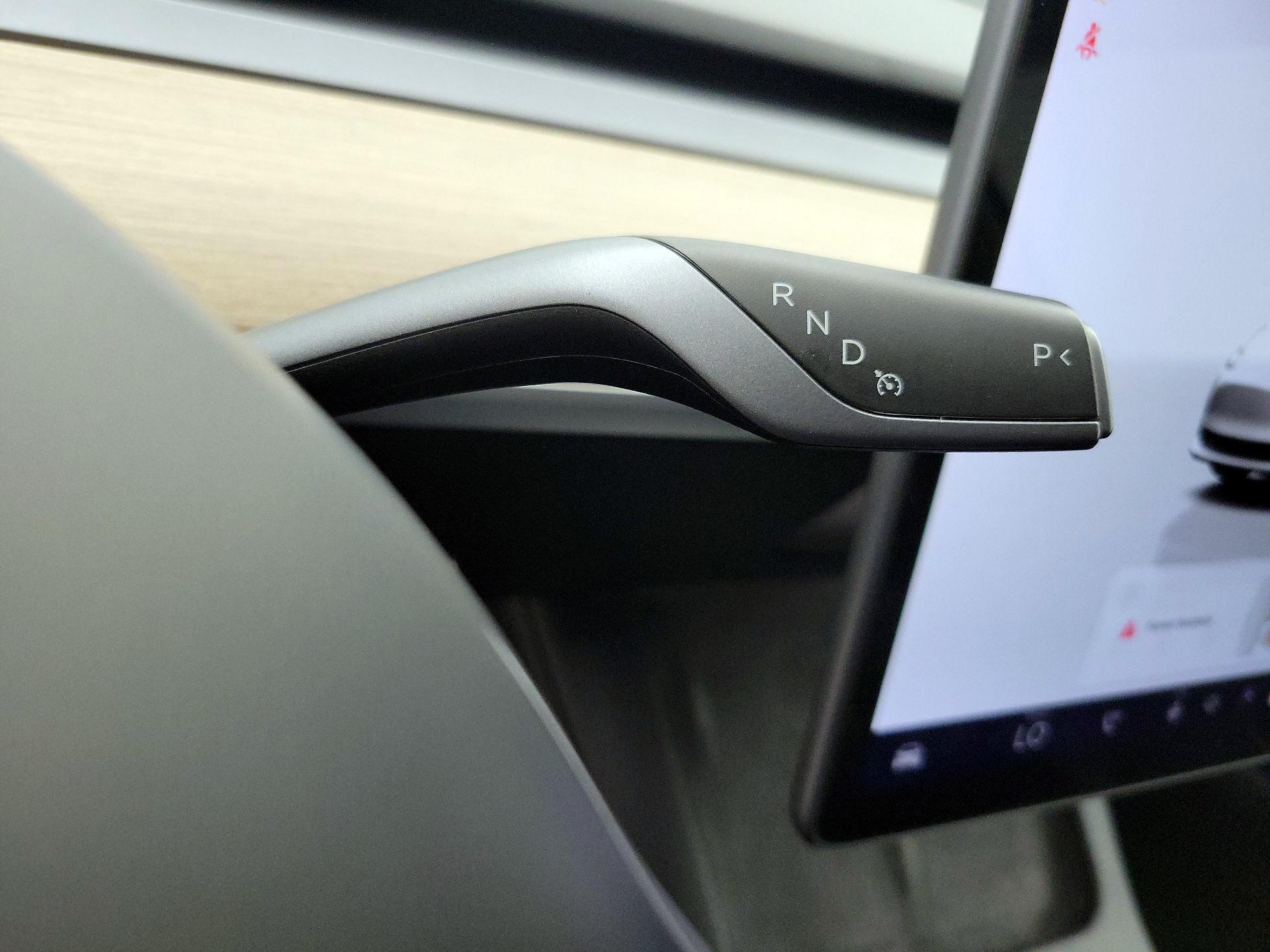 Thumbnail: 2023 Tesla Model 3 - 17