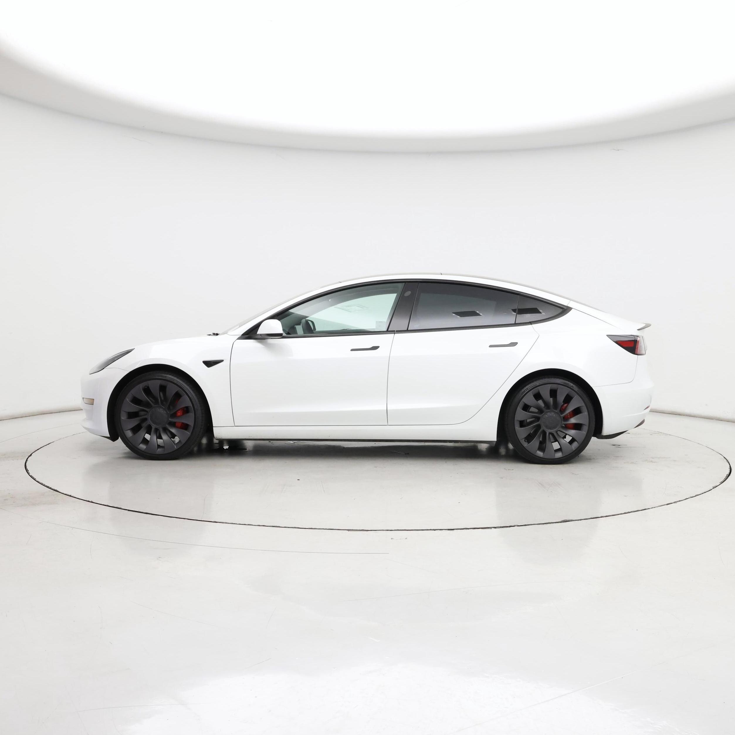 Thumbnail: 2023 Tesla Model 3 - 3