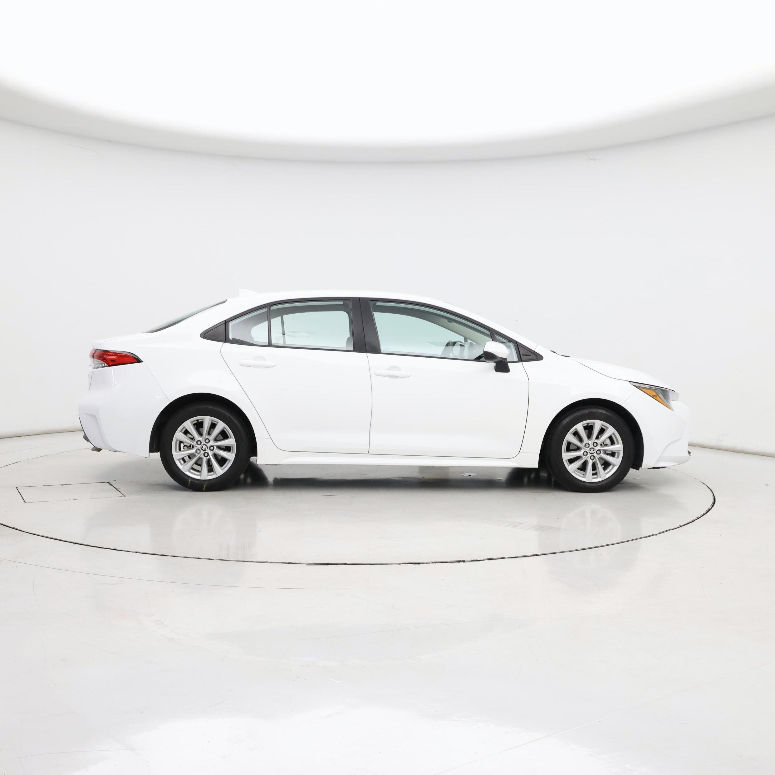 Thumbnail: 2023 Toyota Corolla - 7