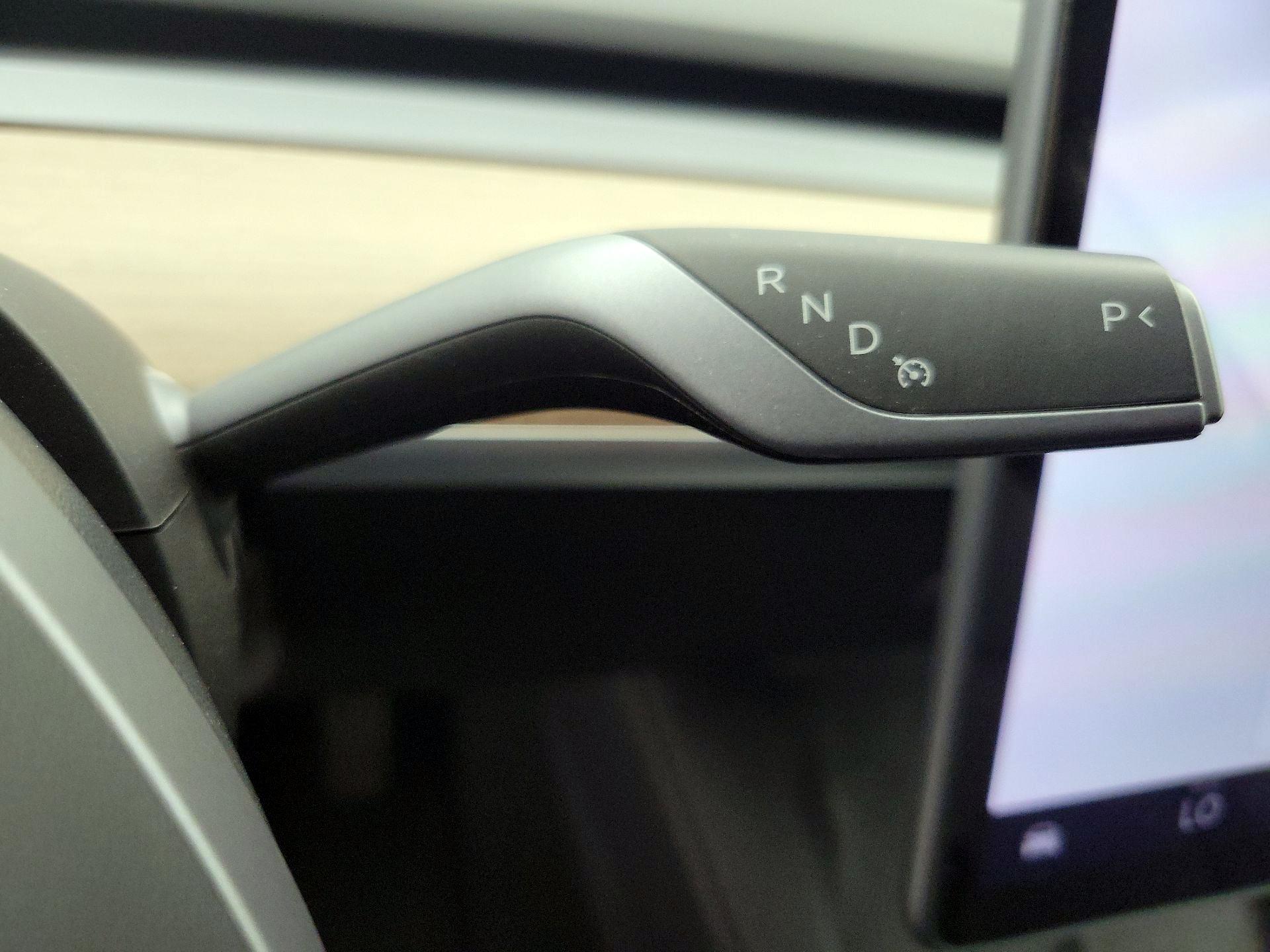 Thumbnail: 2022 Tesla Model 3 - 17