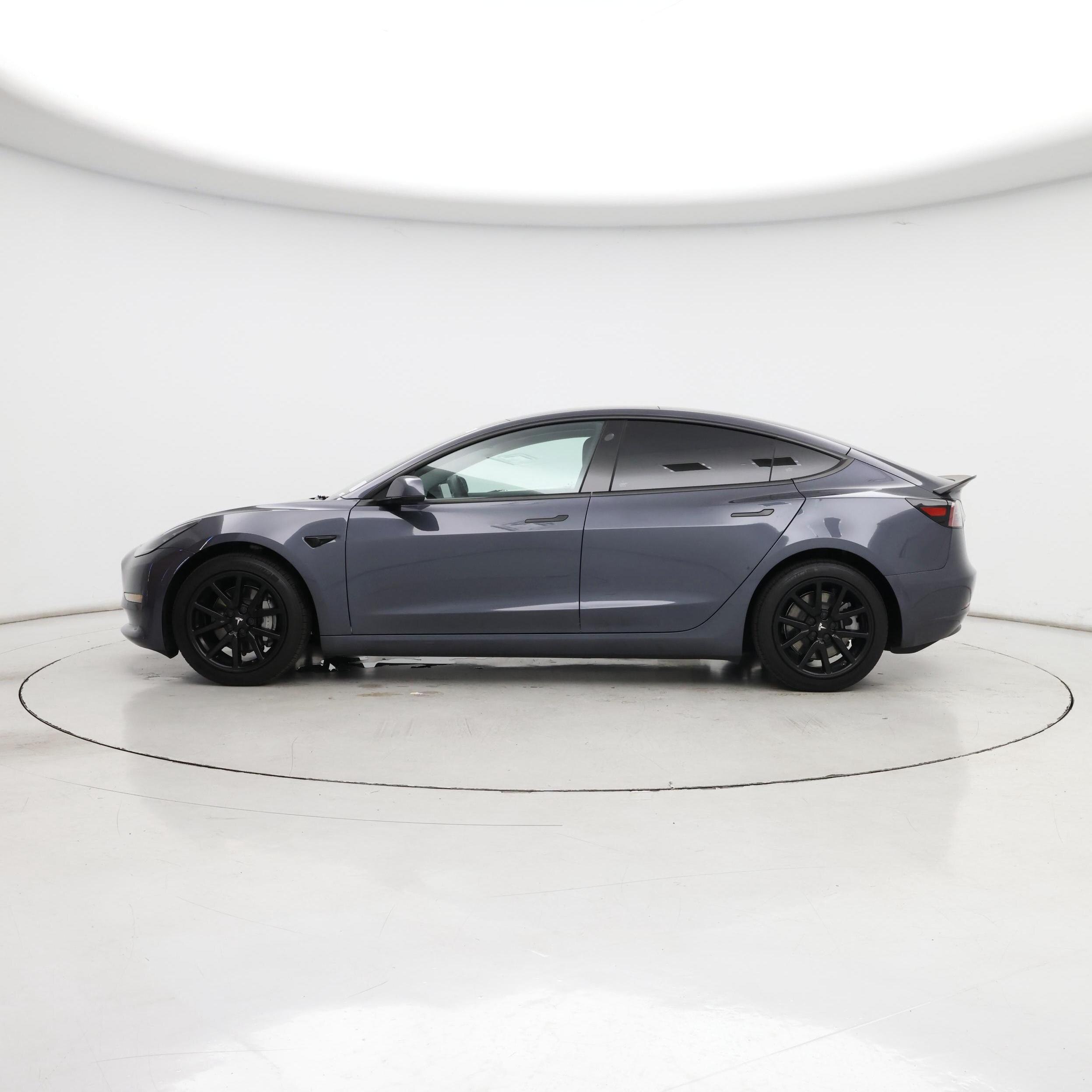 Thumbnail: 2022 Tesla Model 3 - 3