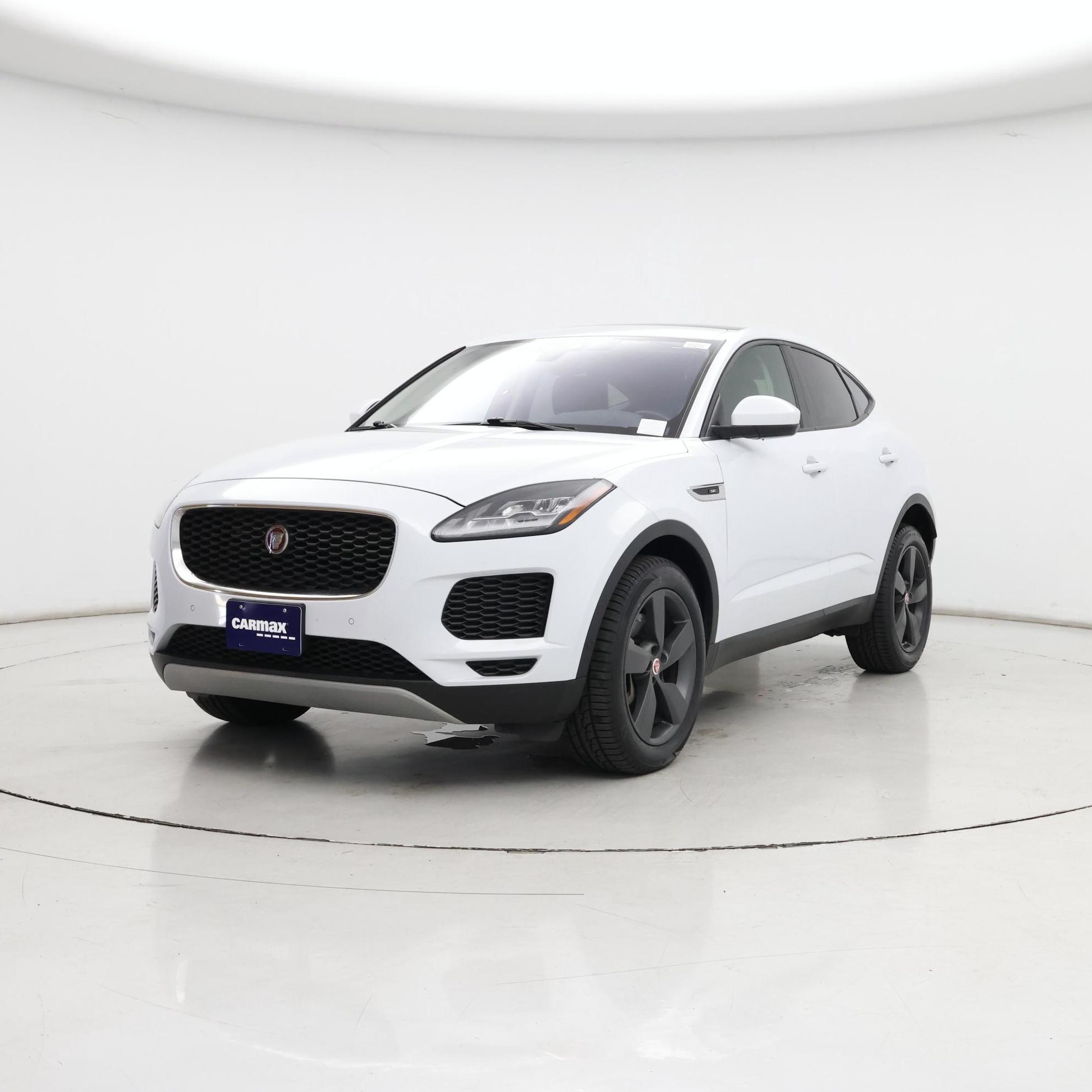 Thumbnail: 2018 Jaguar E-Pace - 4