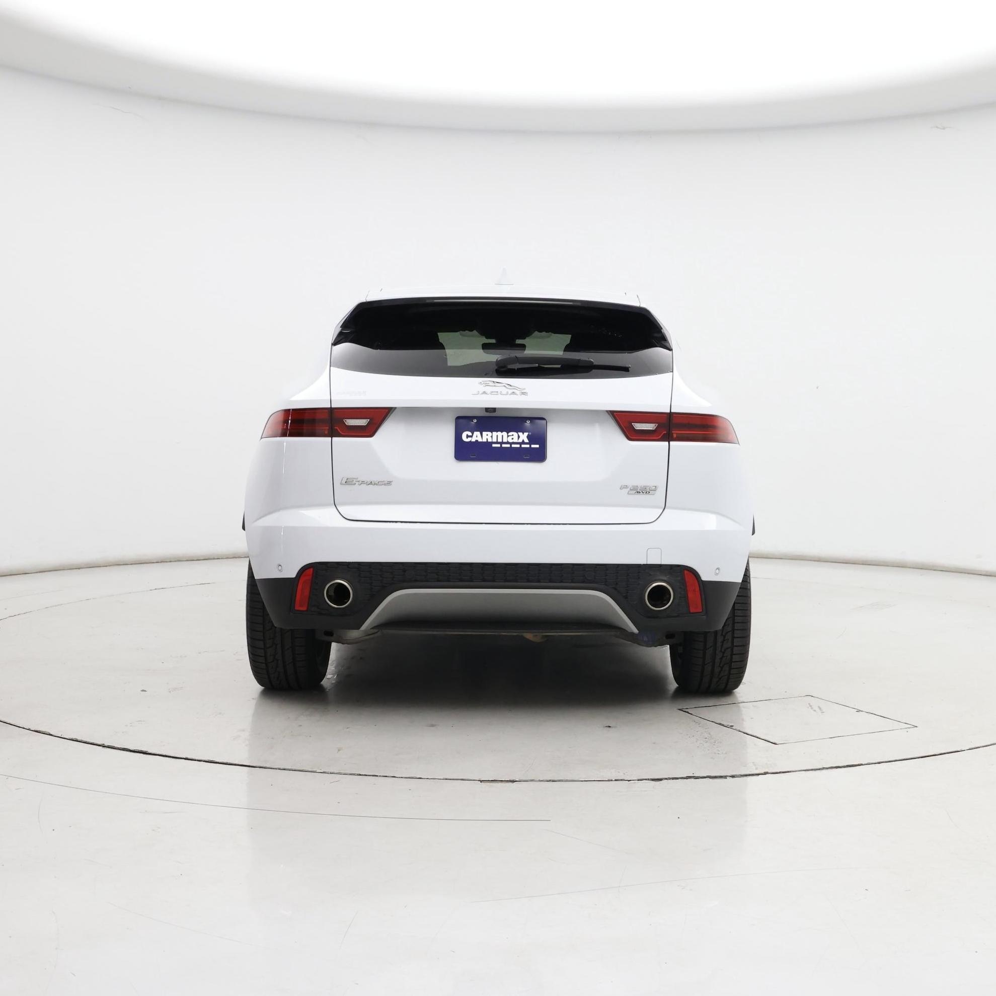 Thumbnail: 2018 Jaguar E-Pace - 6