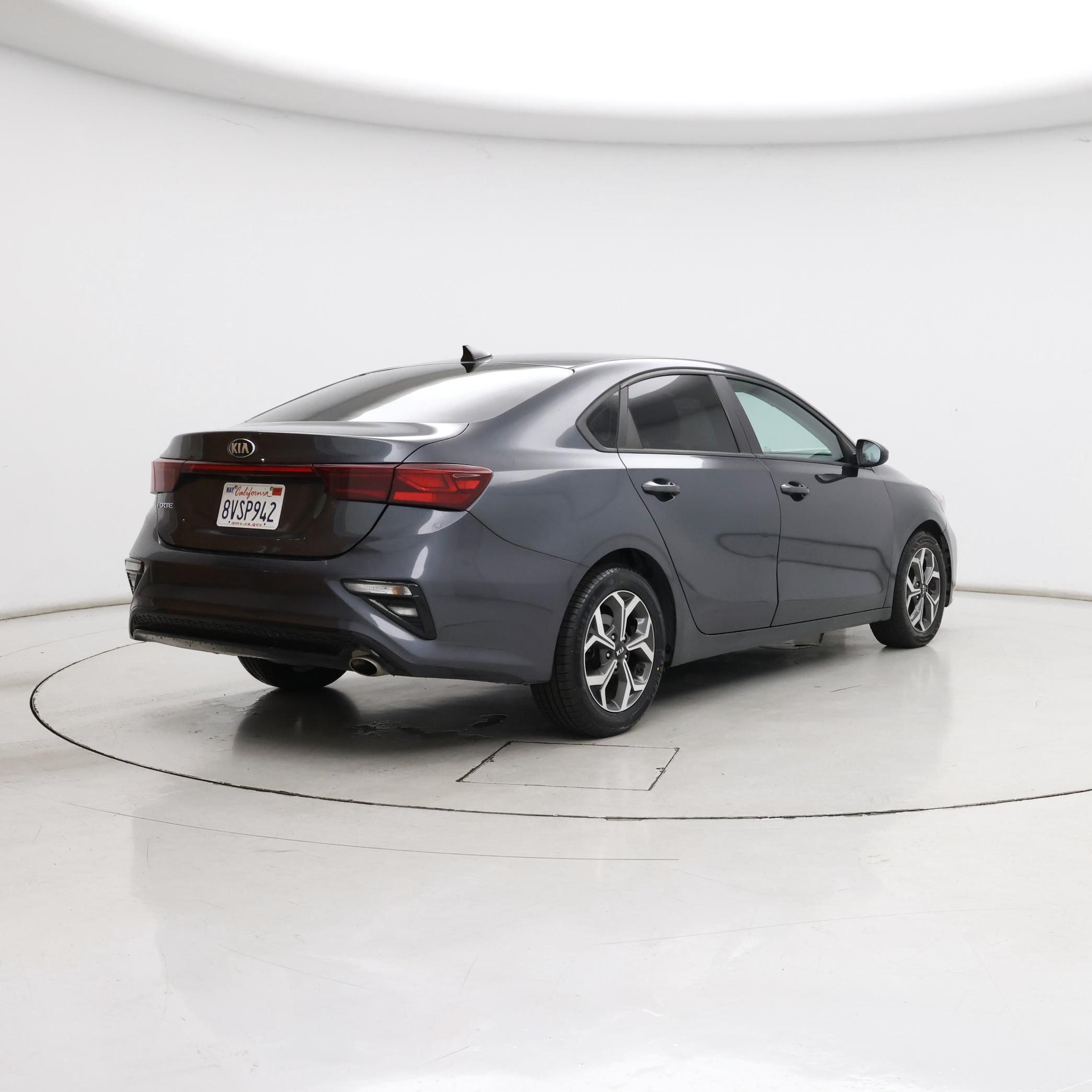 Thumbnail: 2021 Kia Forte - 8