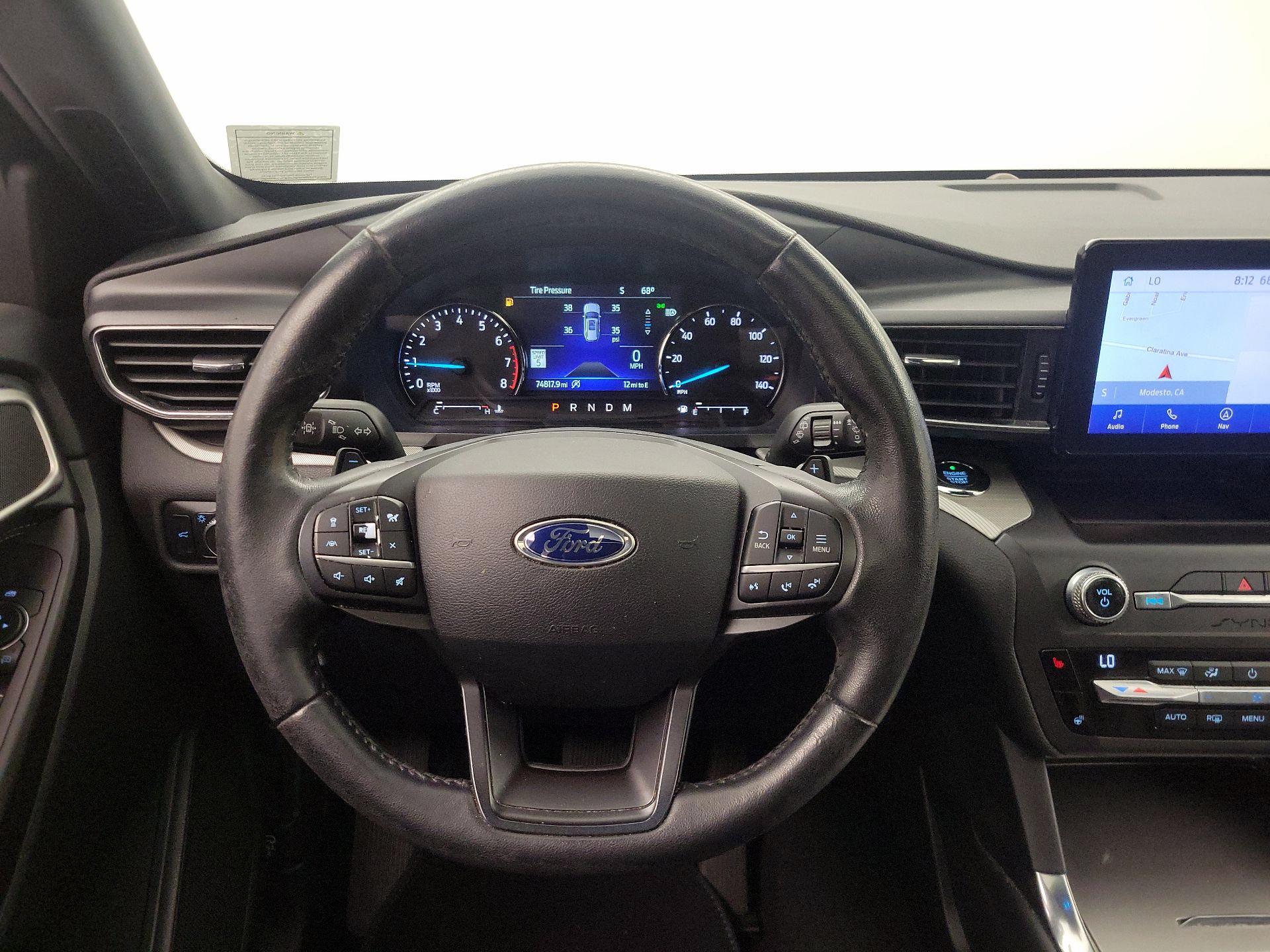 Thumbnail: 2020 Ford Explorer - 10