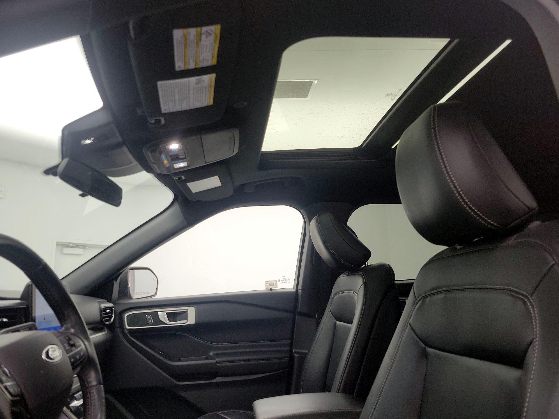Thumbnail: 2020 Ford Explorer - 20