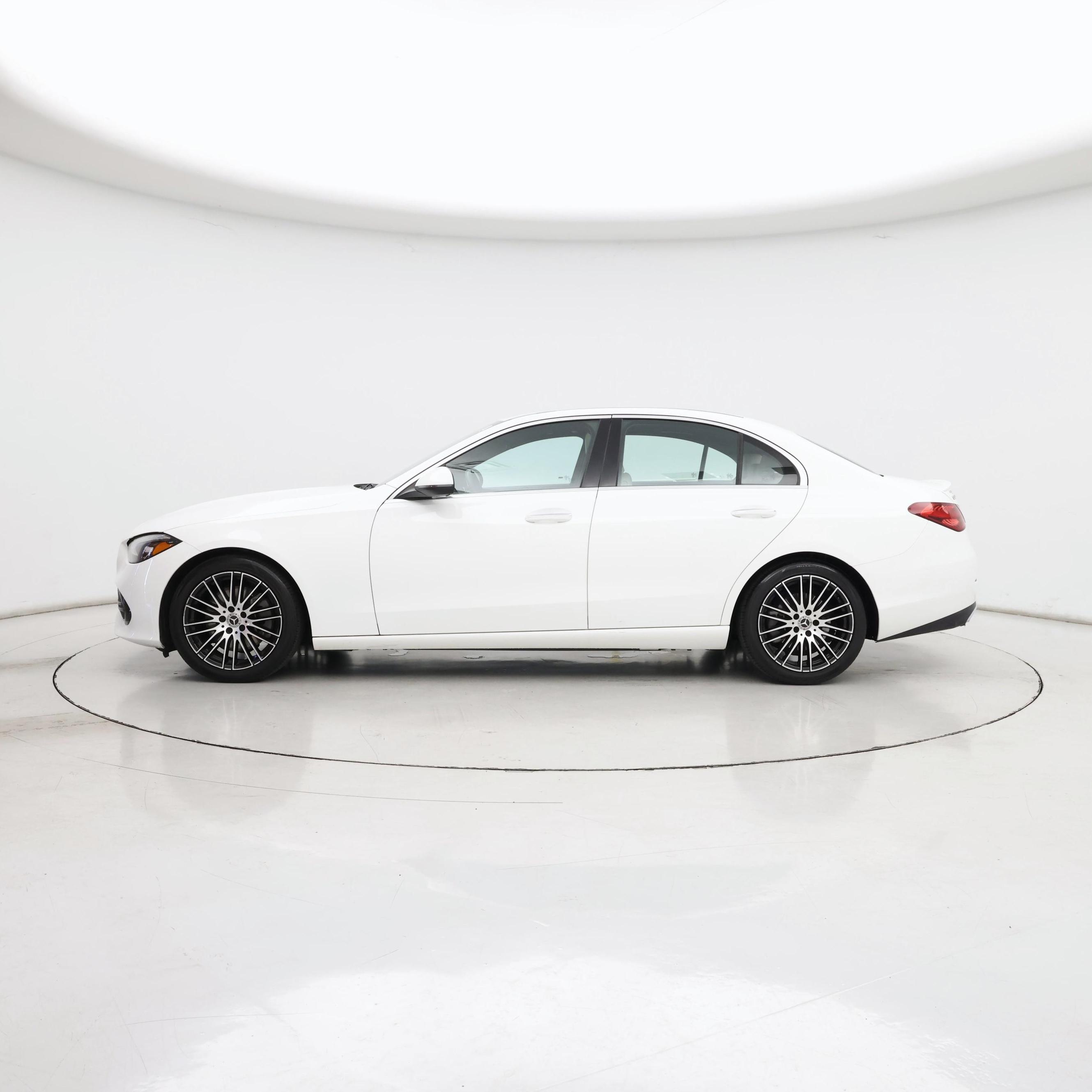 Thumbnail: 2023 Mercedes-Benz C-Class - 3