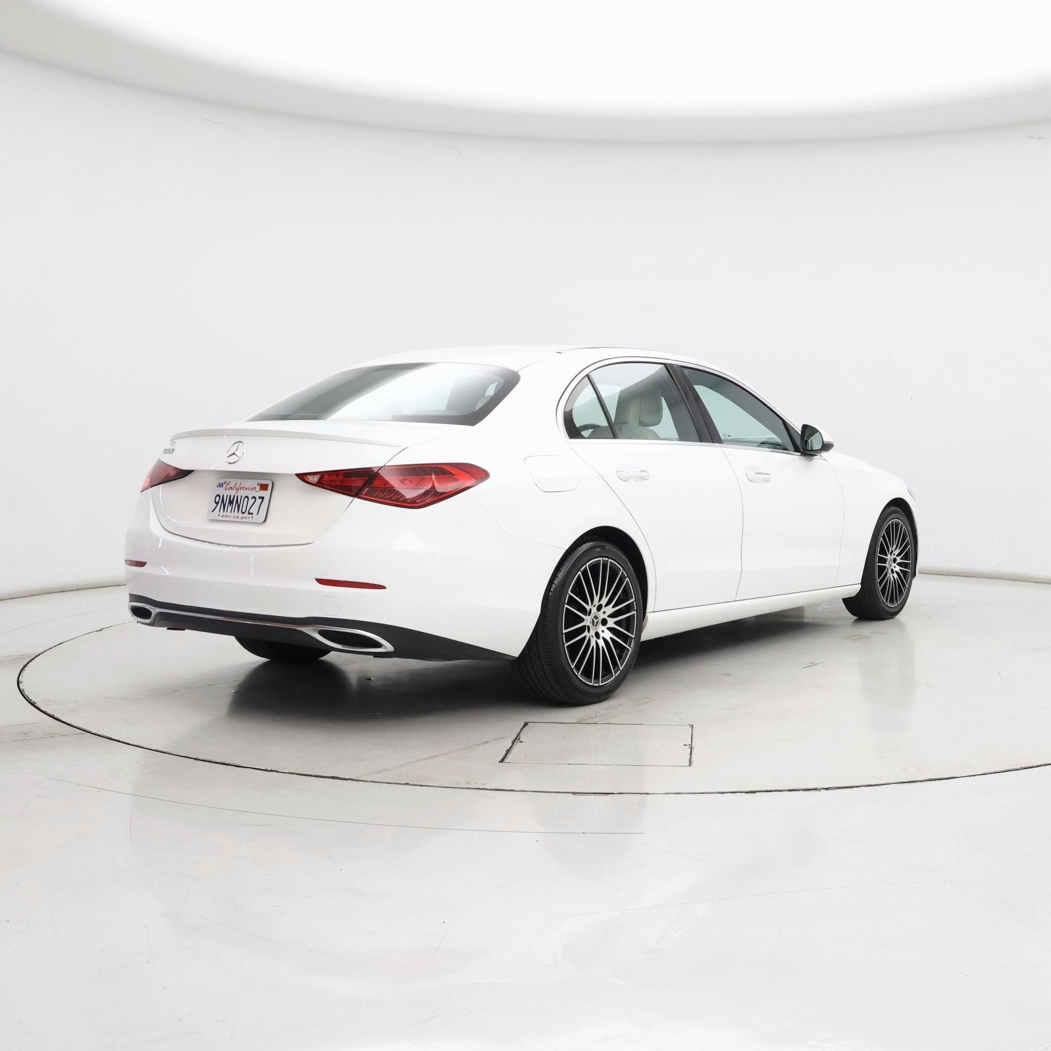 Thumbnail: 2023 Mercedes-Benz C-Class - 8