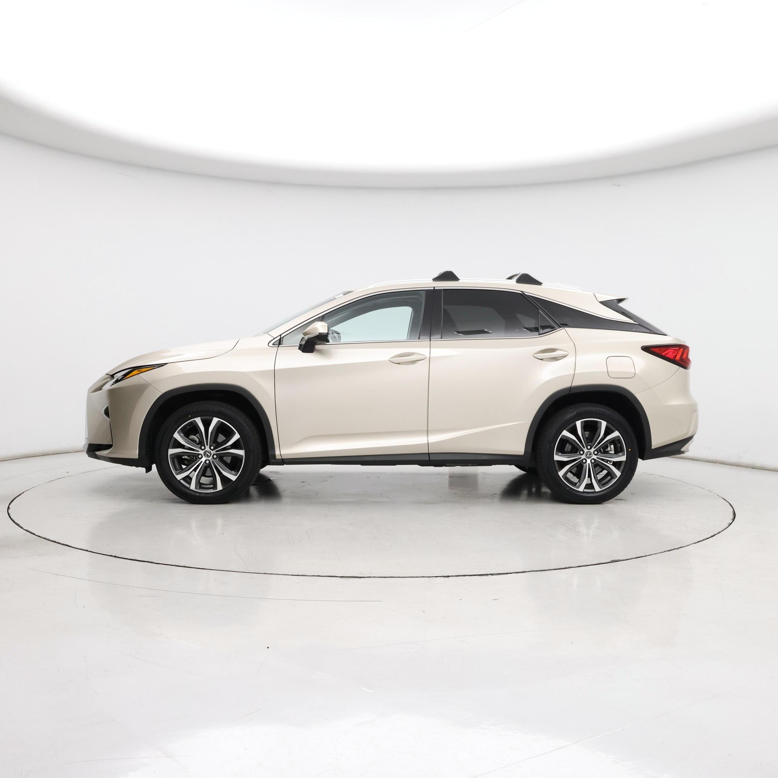 Thumbnail: 2018 Lexus RX - 3