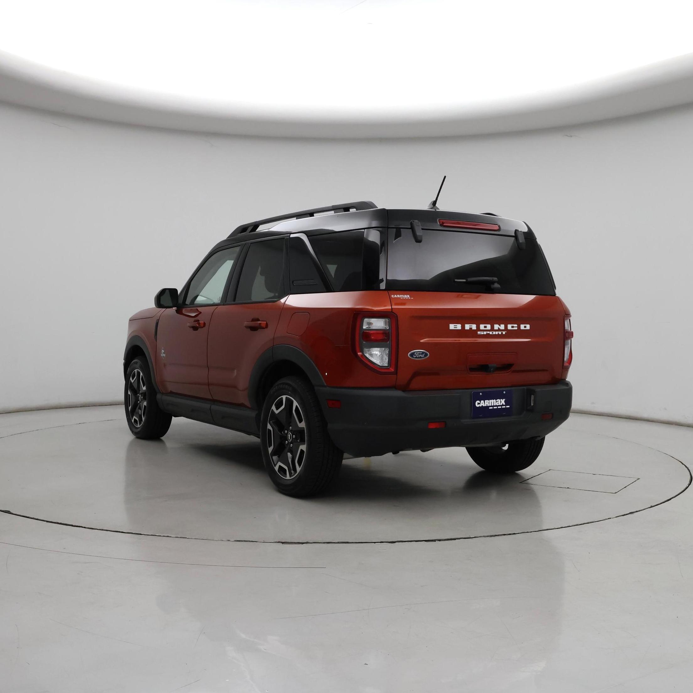 Thumbnail: 2022 Ford Bronco Sport - 2
