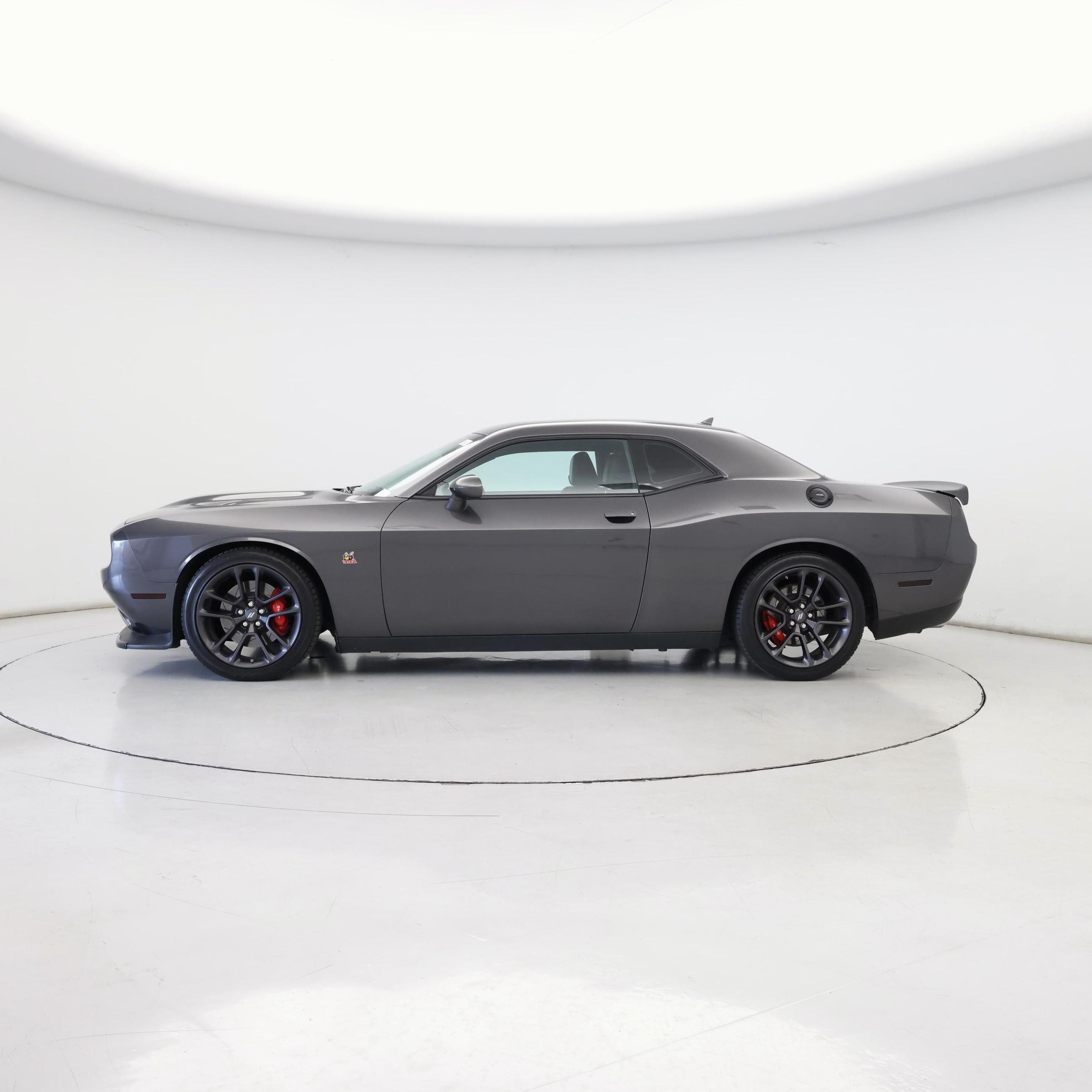 Thumbnail: 2020 Dodge Challenger - 3