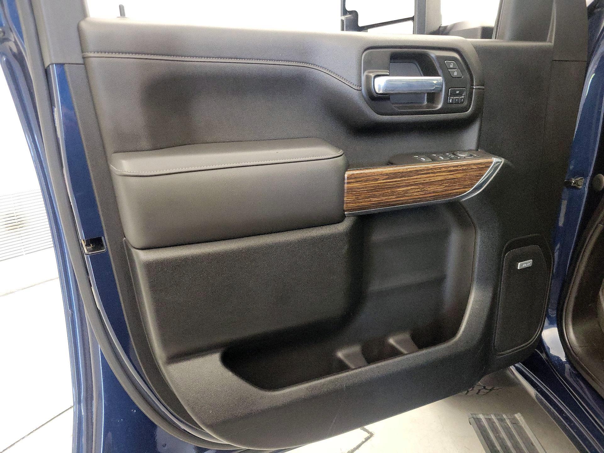 Thumbnail: 2021 Chevrolet Silverado 2500 - 12