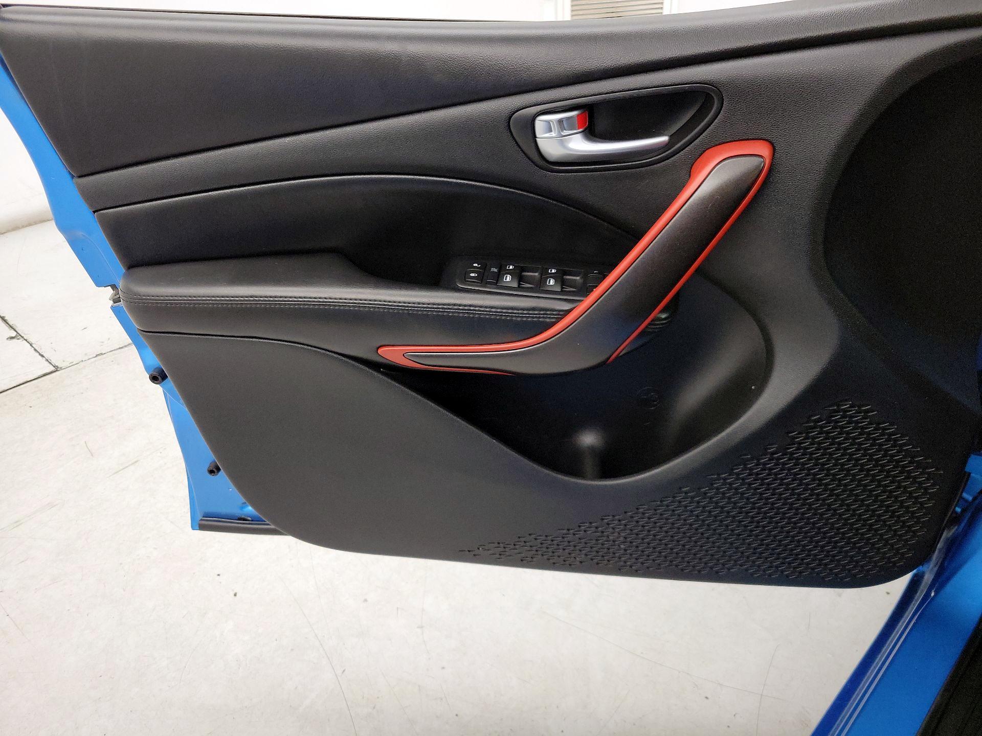 Thumbnail: 2016 Dodge Dart - 12