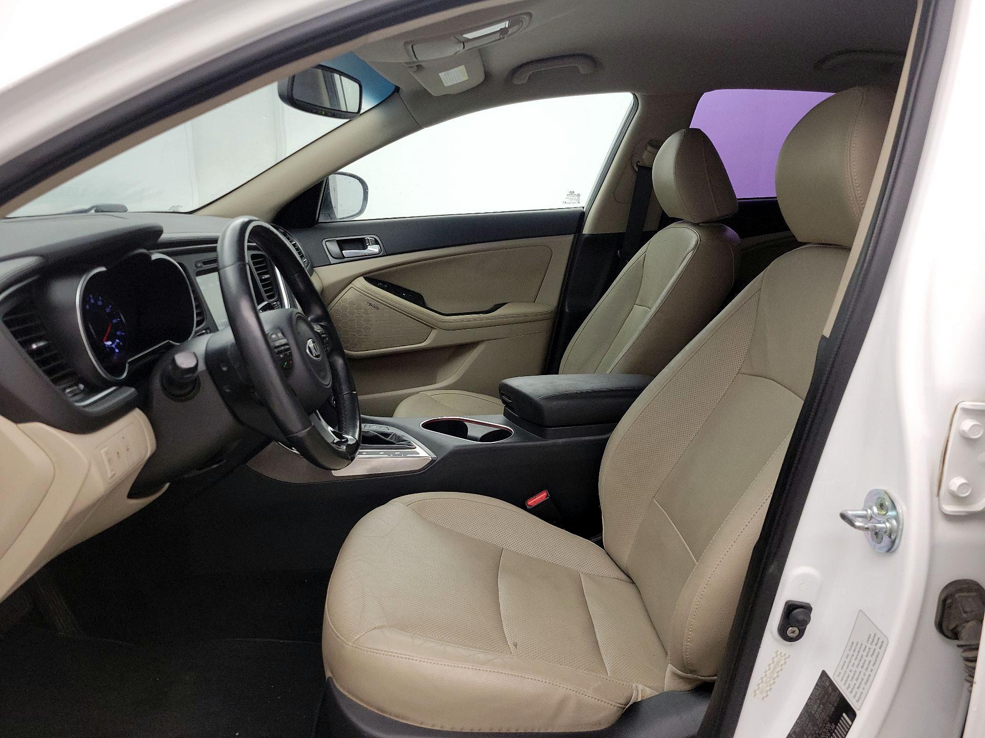 Thumbnail: 2014 Kia Optima - 11